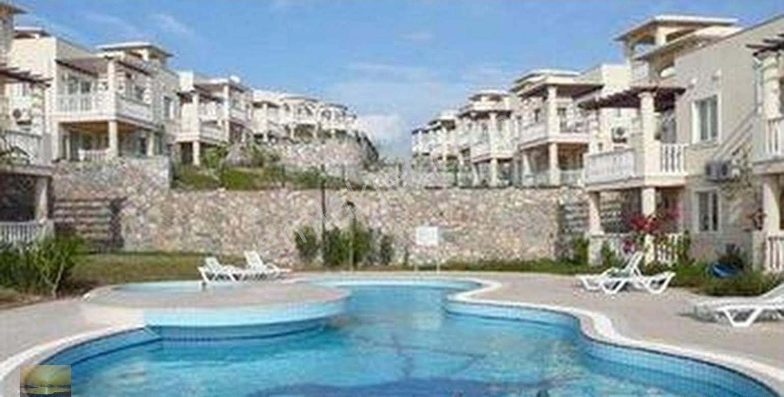 İngilizden Satılık Üstkat Daire Ferah Bakımlı Ev Özel Plaj Eşyal - Görsel 23