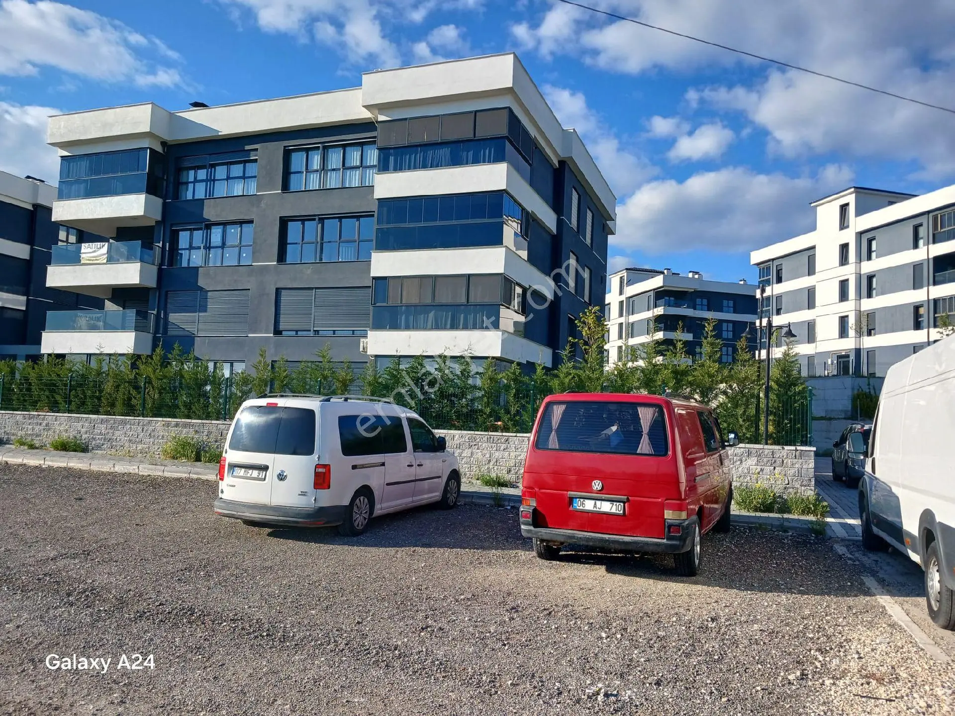 4+1 Ful Esyali Veya Esyasizkiralik Daire