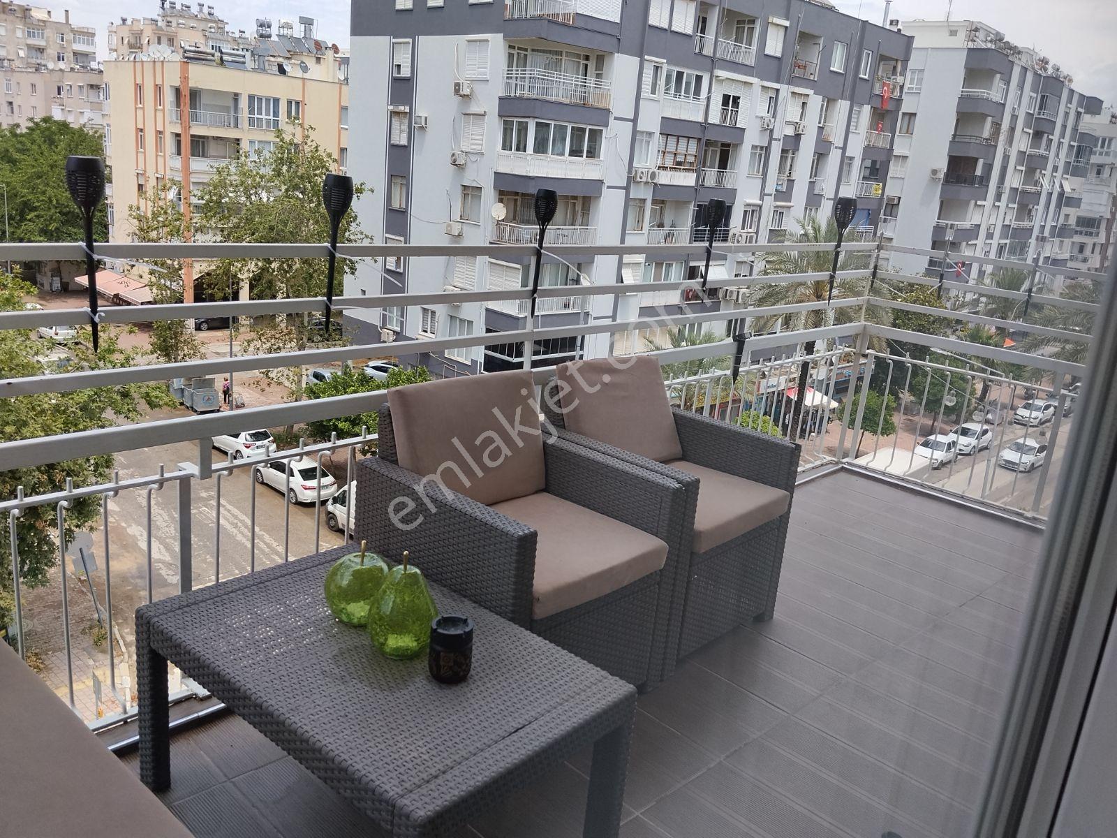 Bahçelievler Mahallesi Satılık 3+1 Full Tadilatlı Daire - Görsel 9