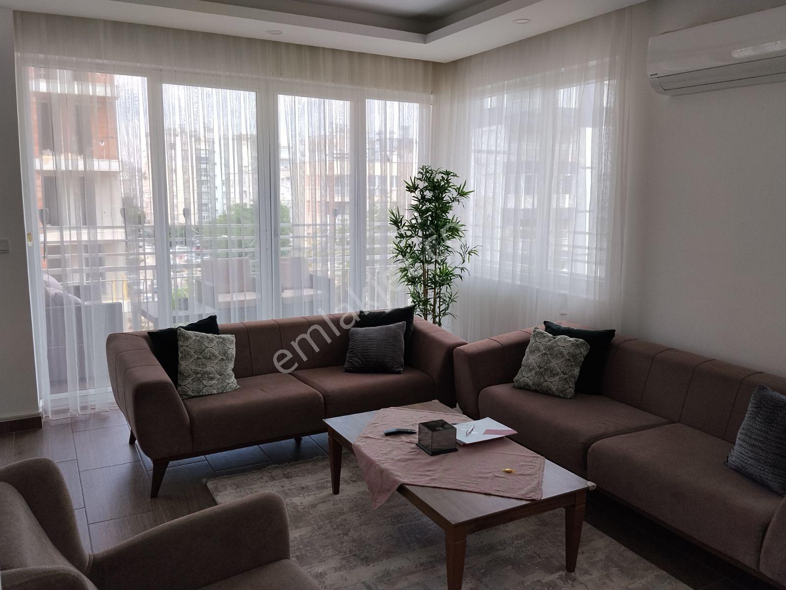 Bahçelievler Mahallesi Satılık 3+1 Full Tadilatlı Daire - Görsel 2