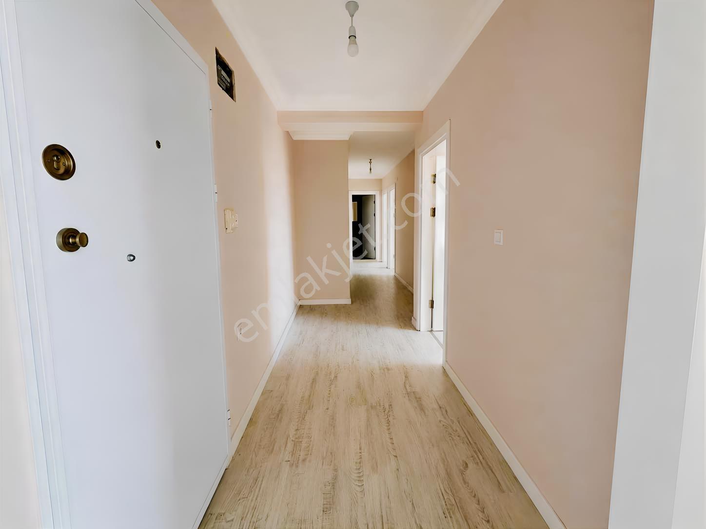 Suadiyede Doğaya Komşu Fabrikalara Yakın, Kullanışlı 2+1 Daire - Görsel 21