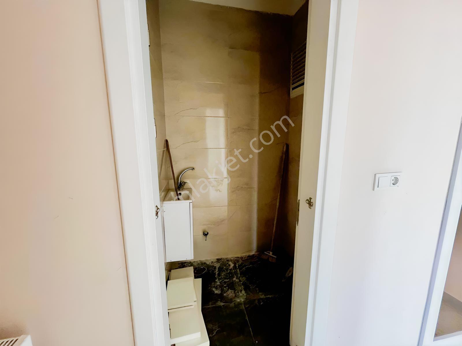 Suadiyede Doğaya Komşu Fabrikalara Yakın, Kullanışlı 2+1 Daire - Görsel 9