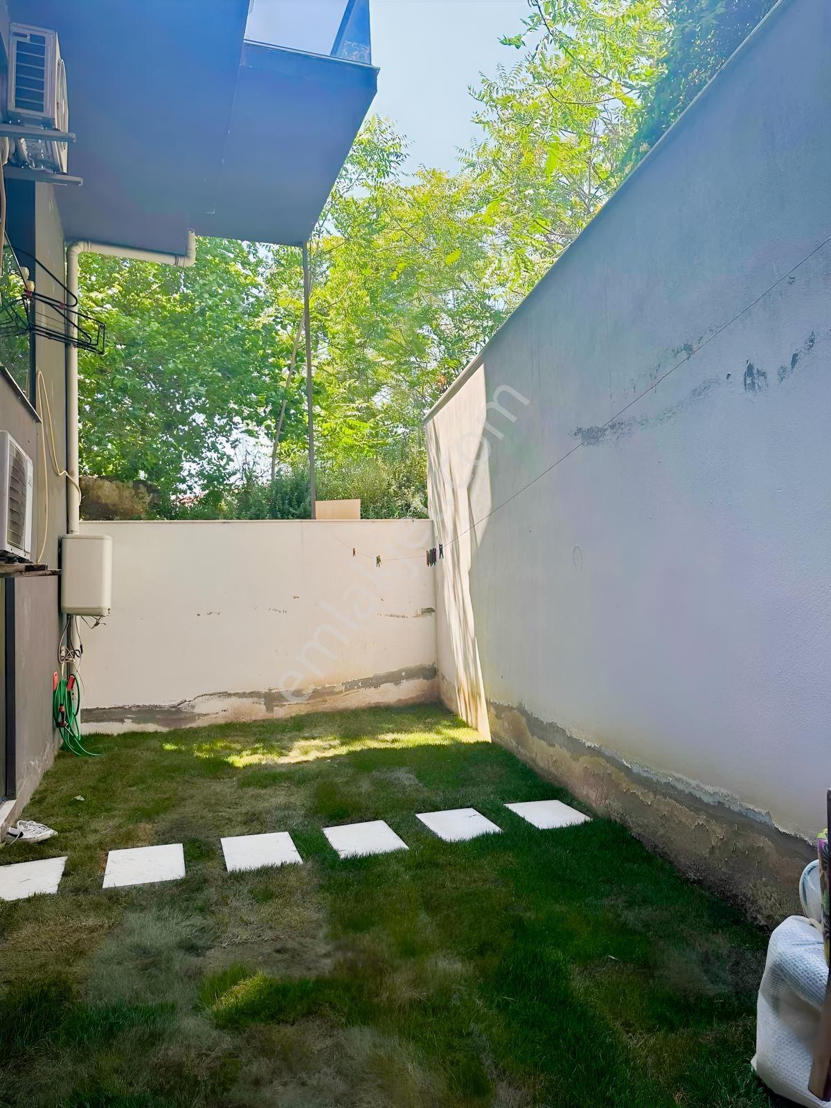 Bornova Pazar Yeri Buz Pisti Merkezi Konum Satılık 1+1 Daire - Görsel 7