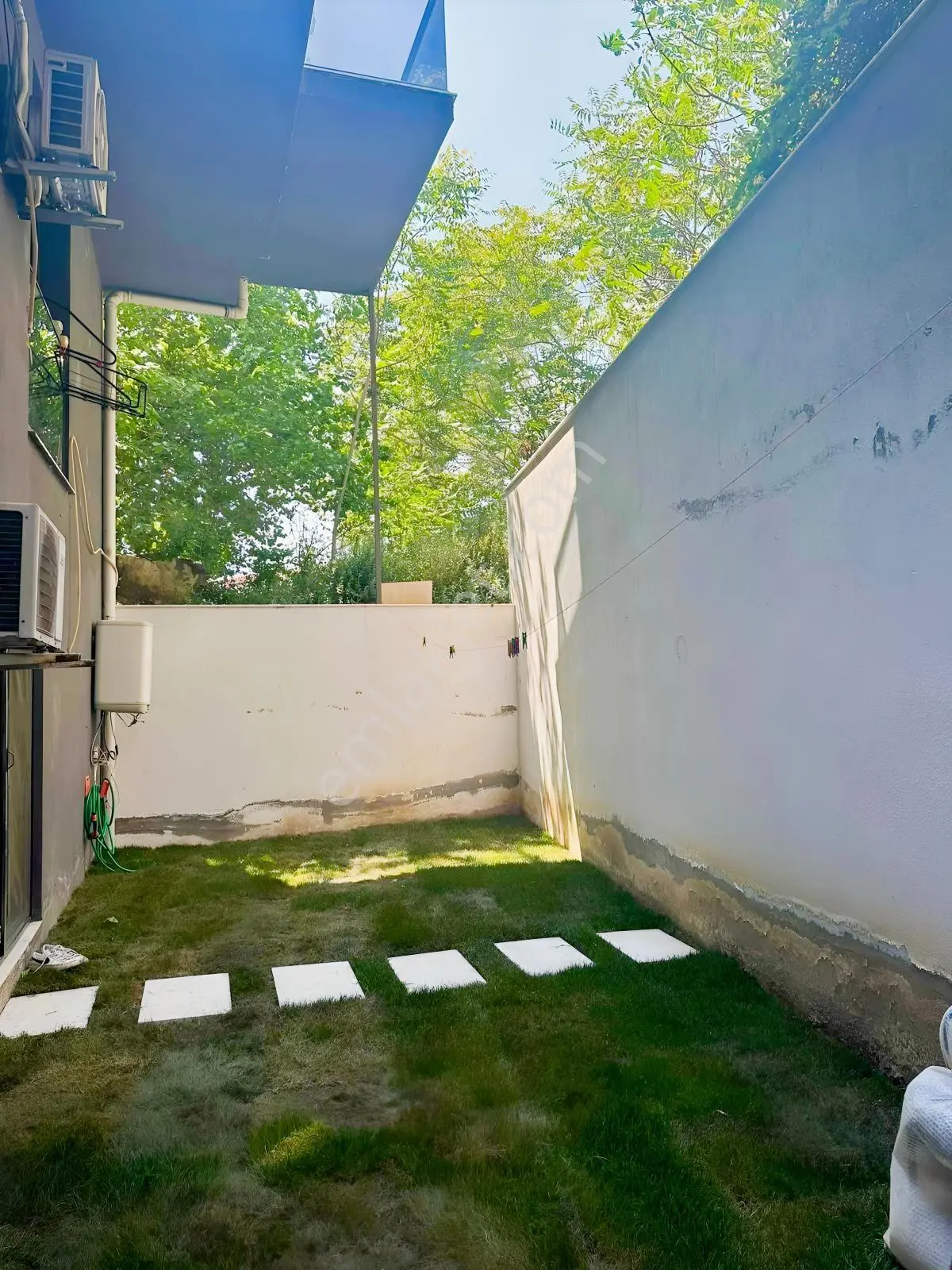 Bornova Pazar Yeri Buz Pisti Merkezi Konum Satılık 1+1 Daire - Görsel 3