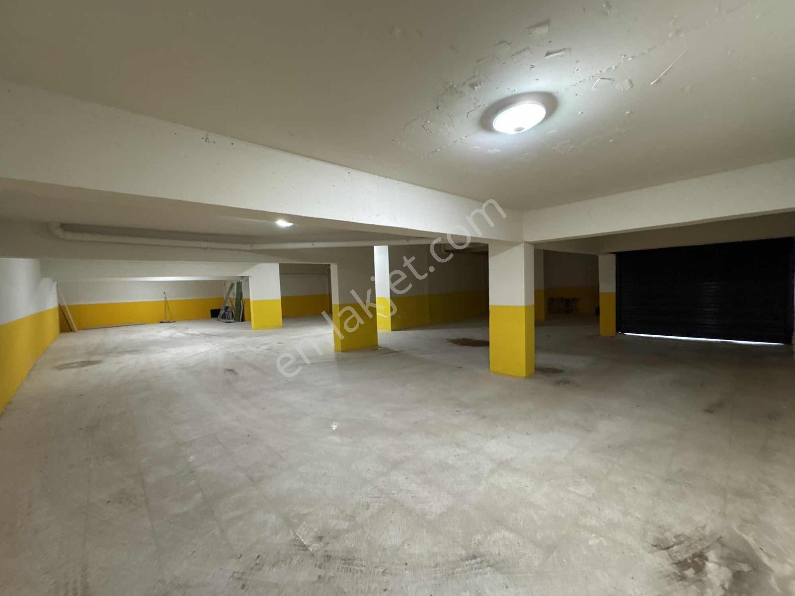 Alaçatı'dan İncek'te Otobüs Okul Market Bulvara 50 Metre 2+1 Lüx - Görsel 38