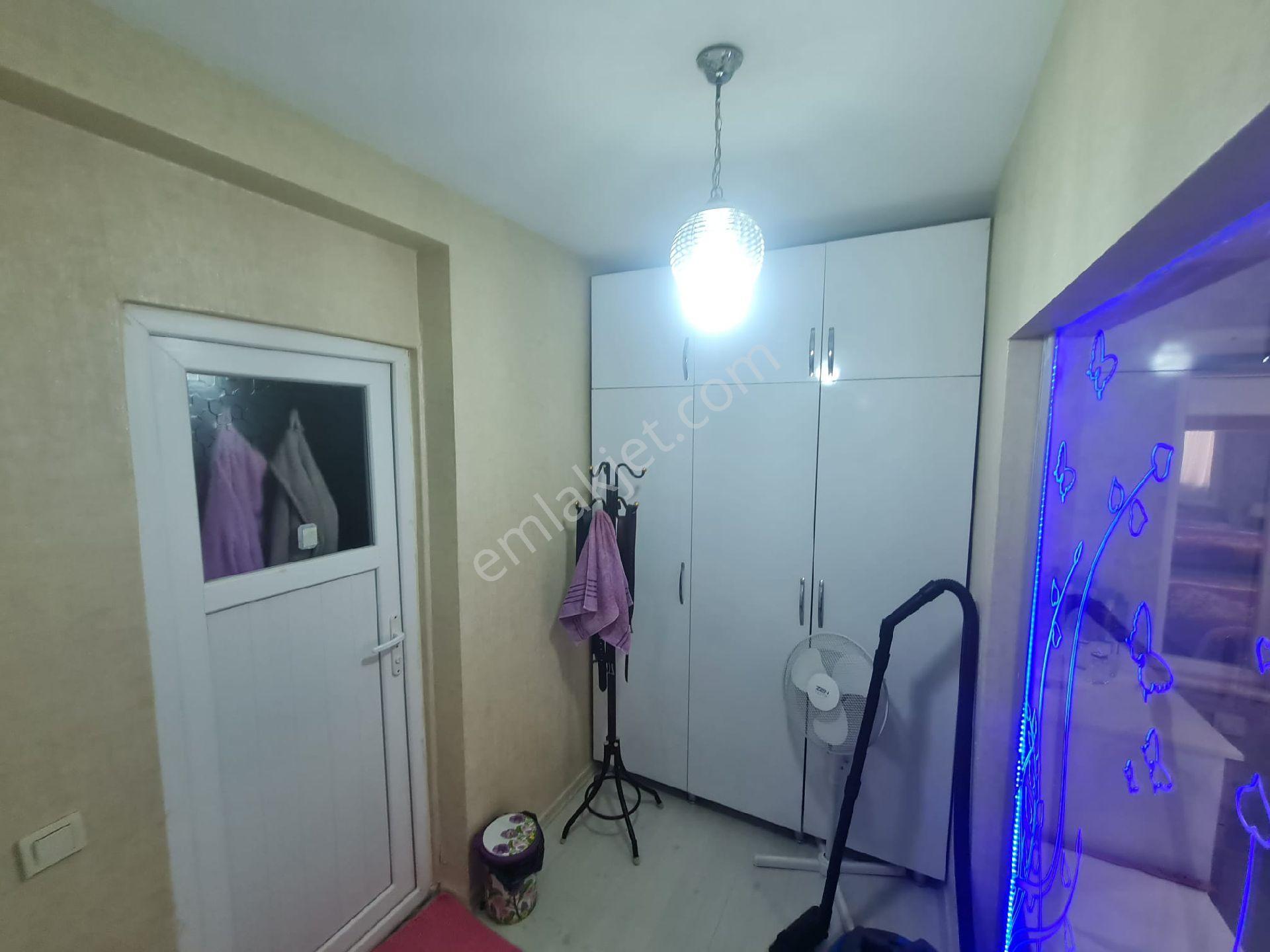 Eryavuz Dan Karaköprü Doğukent Mah. Şehit Mahmut Tekke Okulu Yanında 3+1 Odalı,bakımlı, Temiz, - Görsel 12