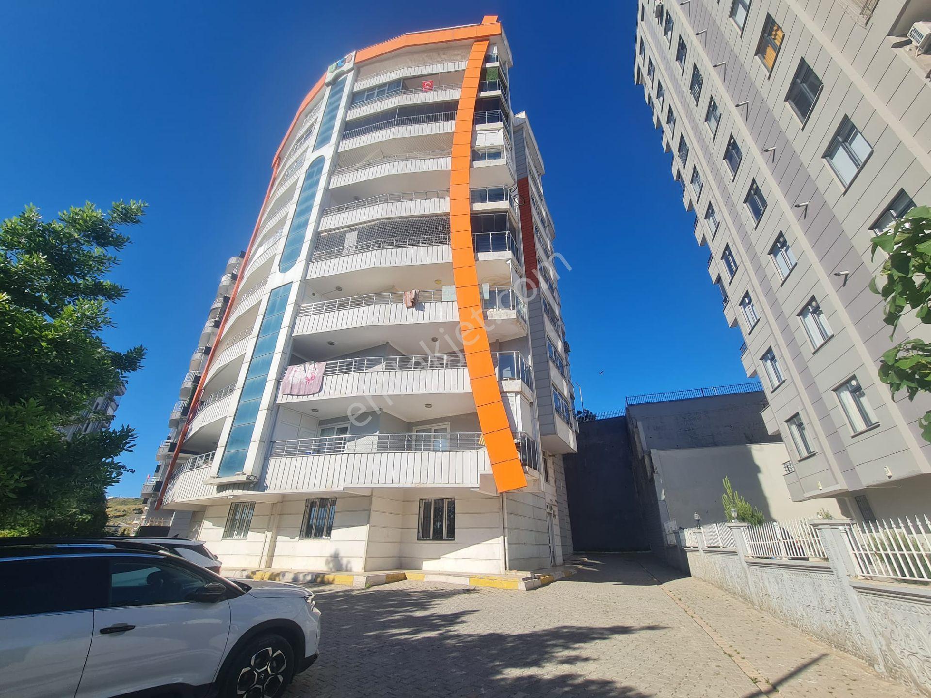 Eryavuz Dan Karaköprü Doğukent Mah. Şehit Mahmut Tekke Okulu Yanında 3+1 Odalı,bakımlı, Temiz, - Görsel 2