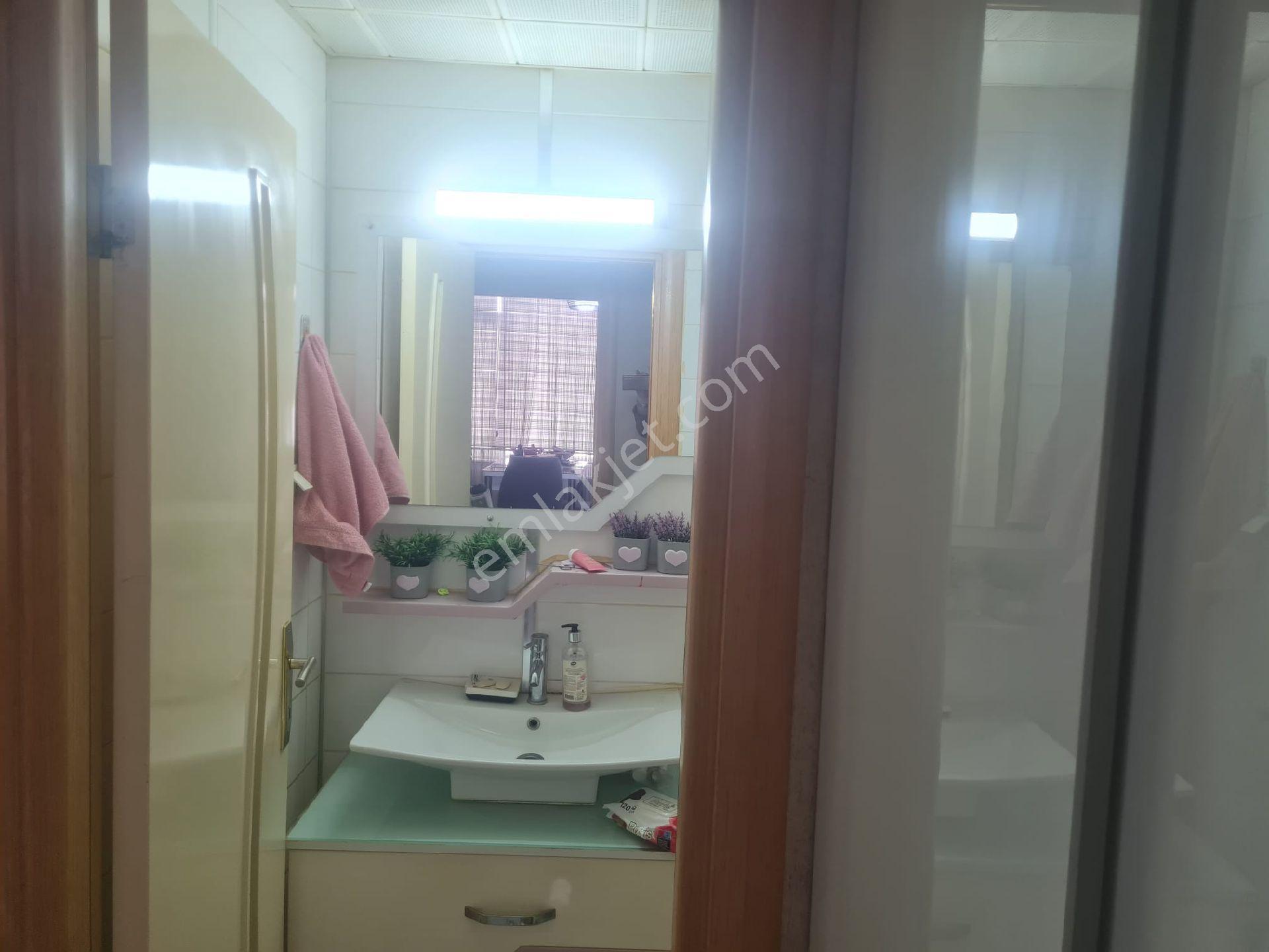 Eryavuz Dan Karaköprü Doğukent Mah. Şehit Mahmut Tekke Okulu Yanında 3+1 Odalı,bakımlı, Temiz, - Görsel 19