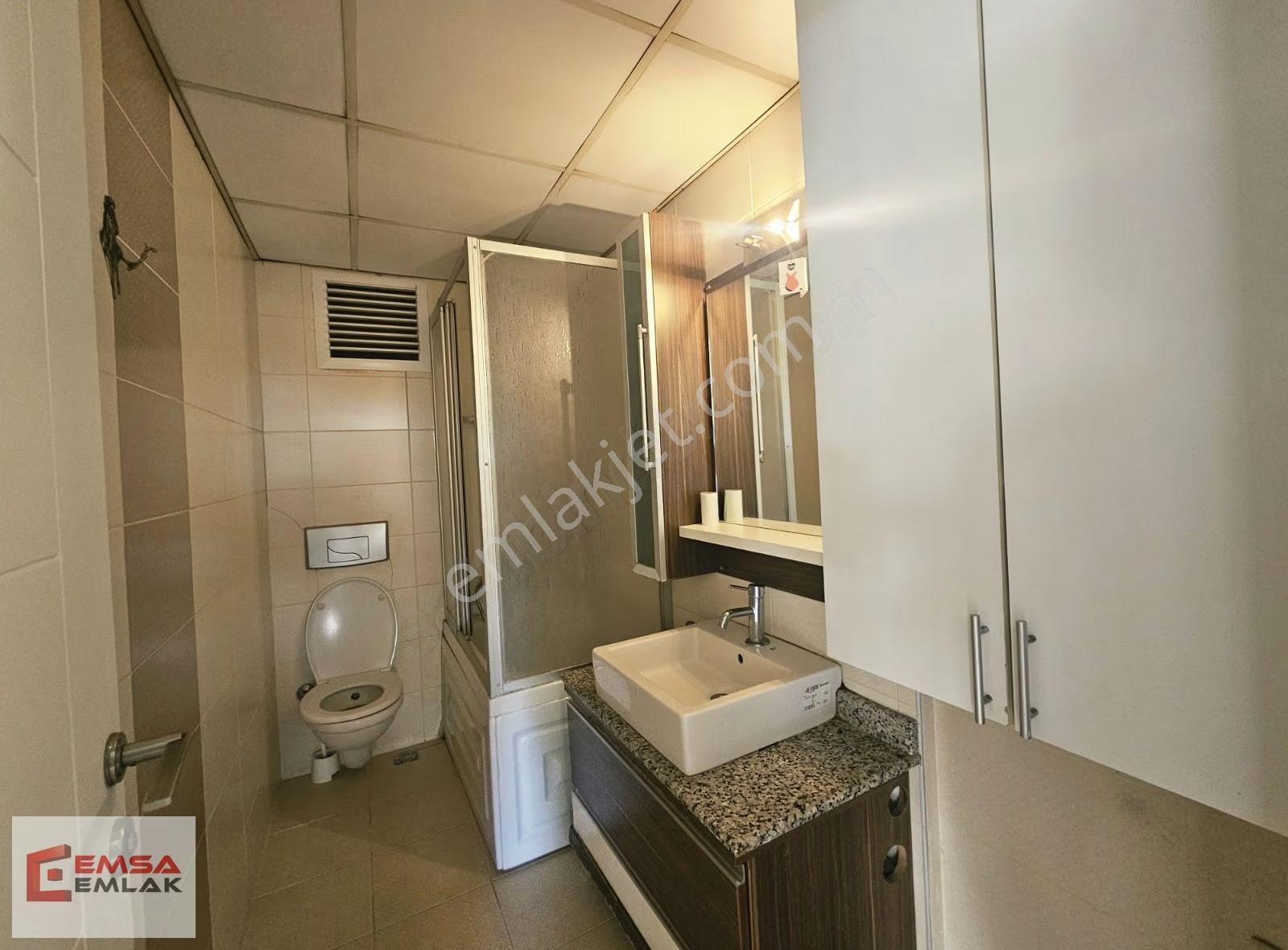 Çağlayan'da Havuzlu Sitede Doğalgazlı 2+1 Kiralık Daire - Görsel 20