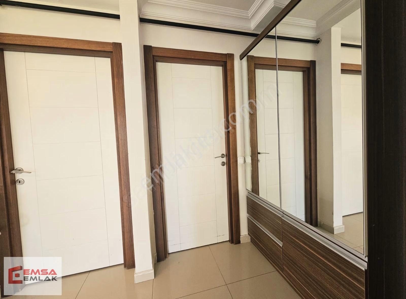Çağlayan'da Havuzlu Sitede Doğalgazlı 2+1 Kiralık Daire - Görsel 33