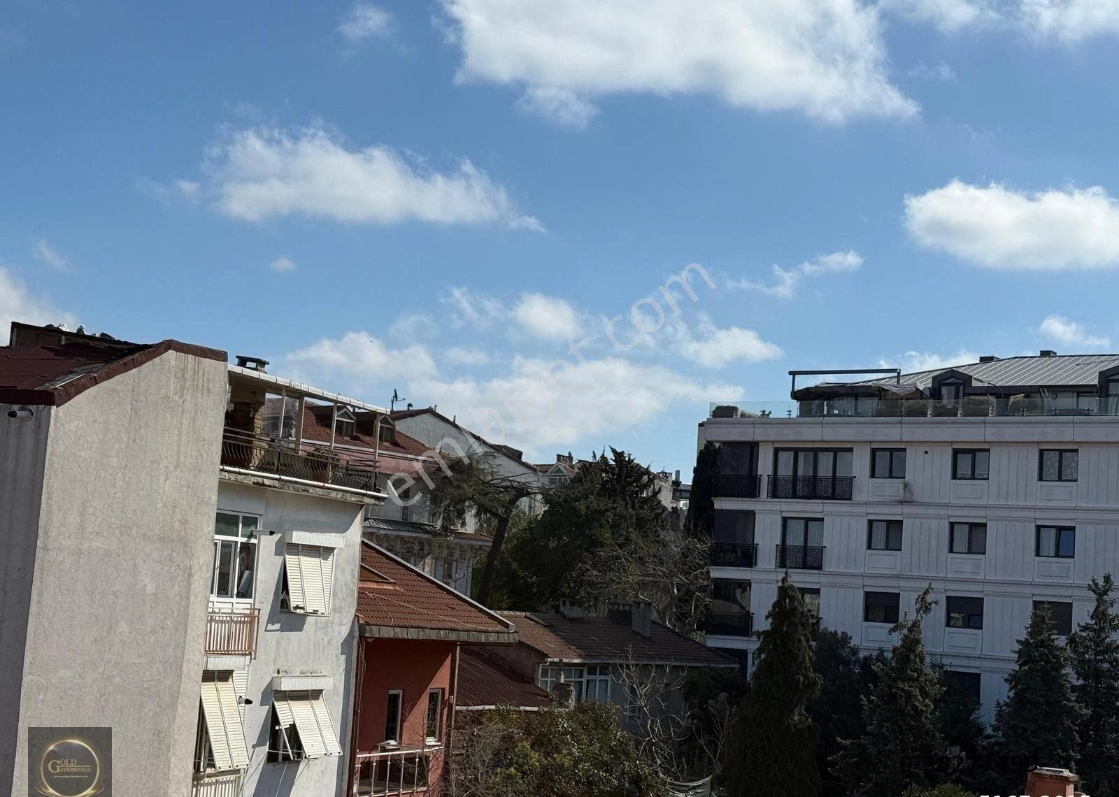 Üsküdar Azizmahmut Hüdaide Yarı Hisse Satılık Bina - Görsel 25