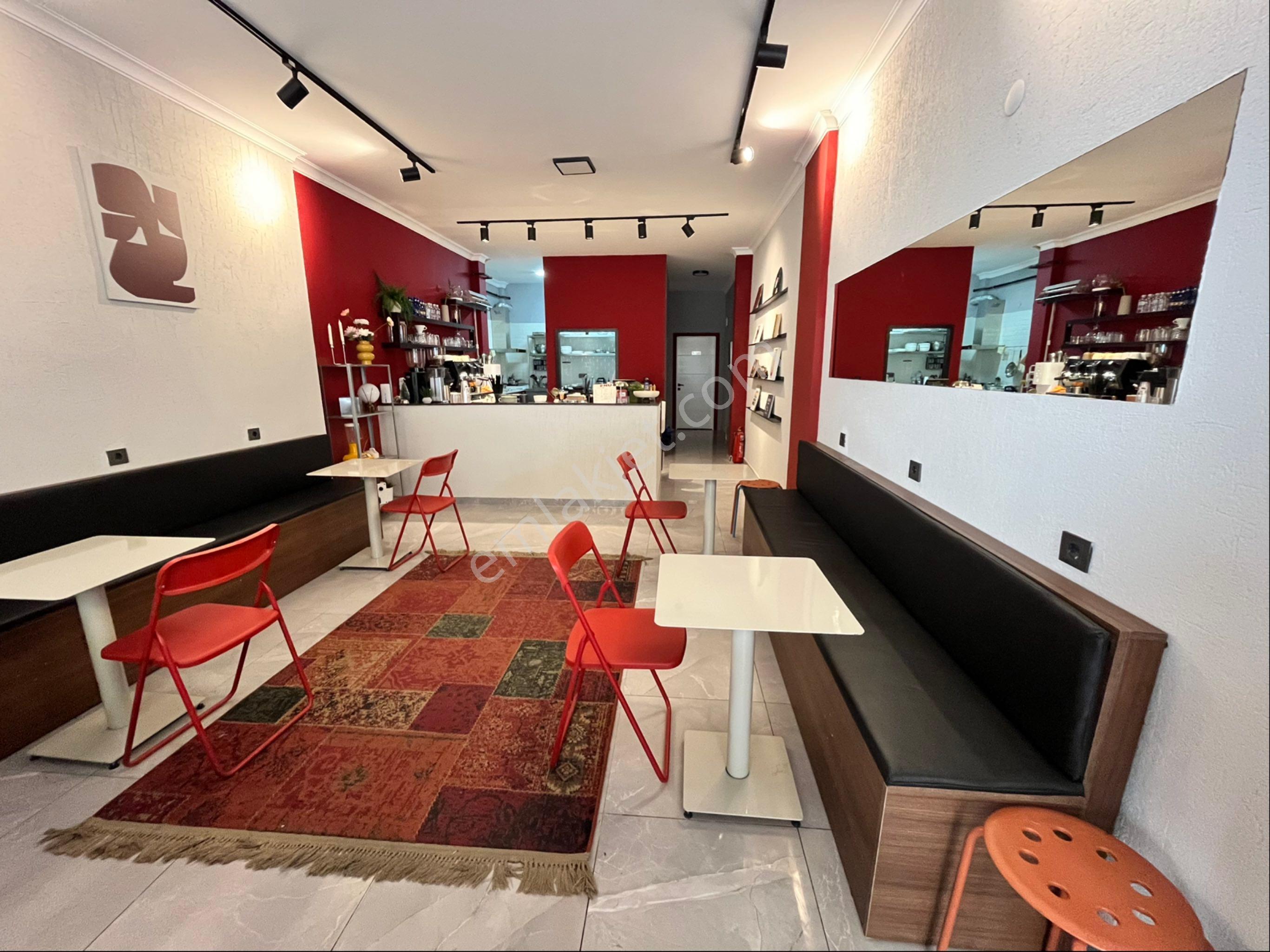 Bostanlı Gastronomi Sokağı Satılık Dükkan - Görsel 8