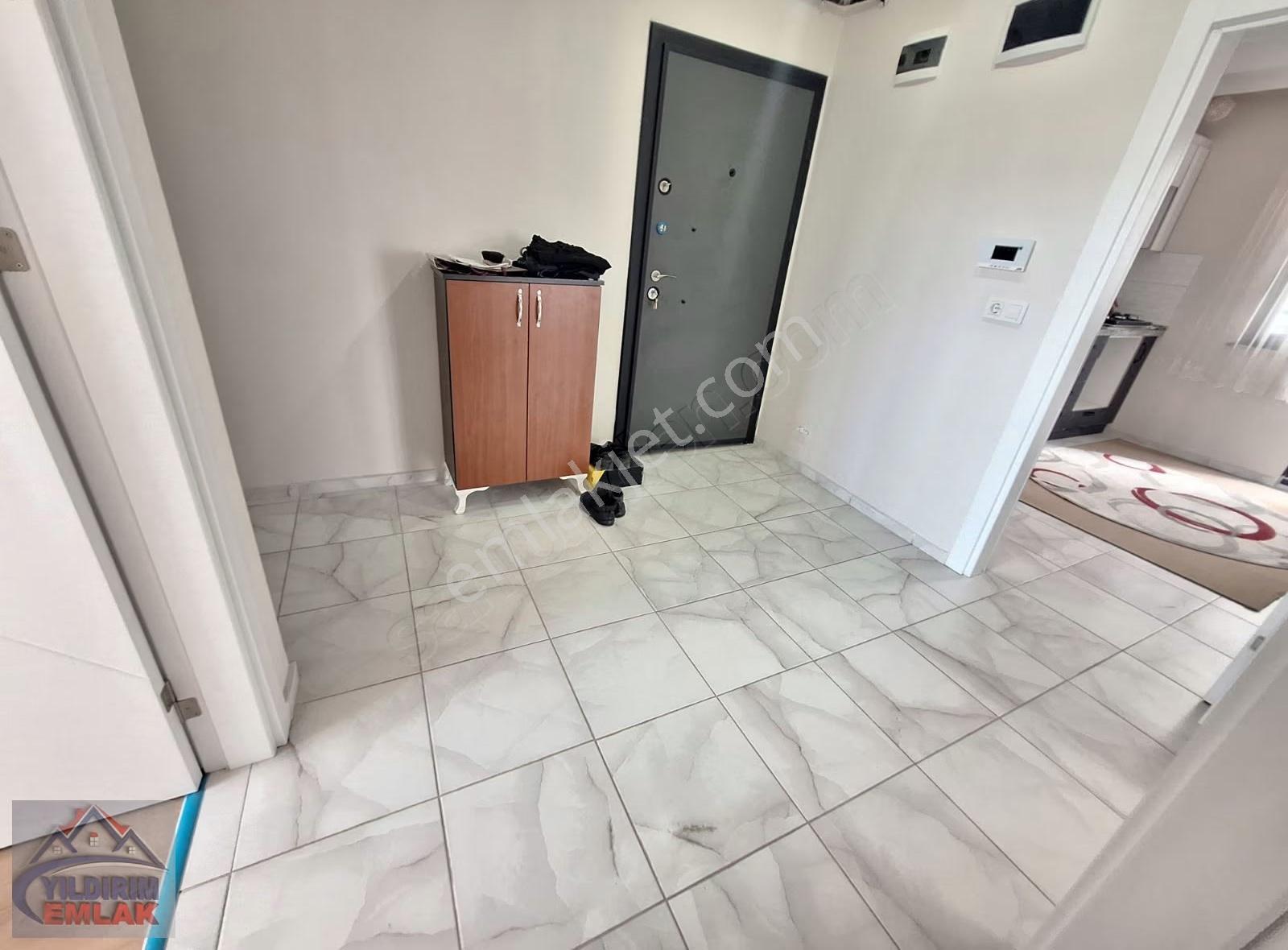 Çayırova Özgürlük Mah. 2+1 Geniş Daire 107 M2 Asansörlü İskanli - Görsel 7