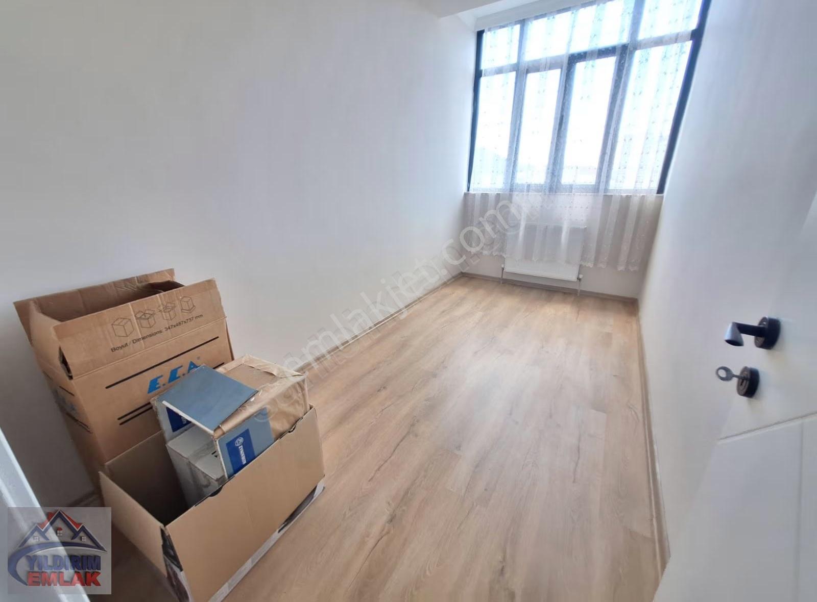 Çayırova Özgürlük Mah. 2+1 Geniş Daire 107 M2 Asansörlü İskanli - Görsel 20