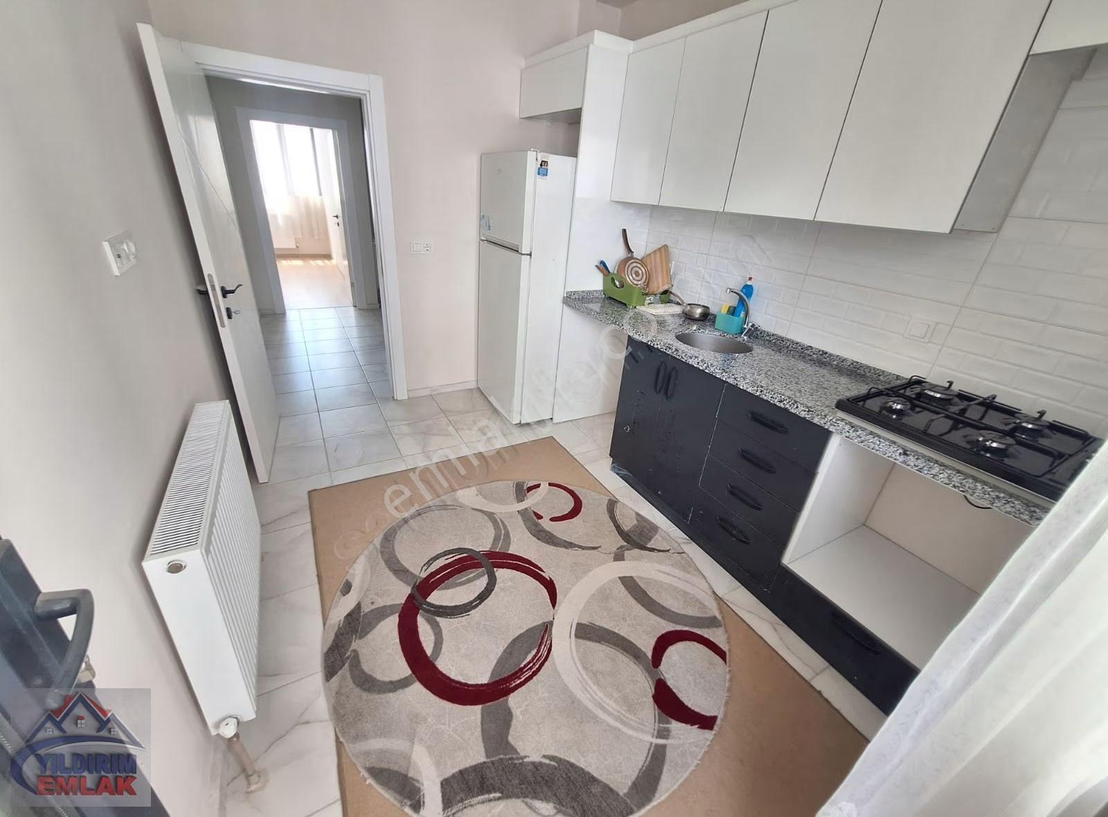 Çayırova Özgürlük Mah. 2+1 Geniş Daire 107 M2 Asansörlü İskanli - Görsel 15