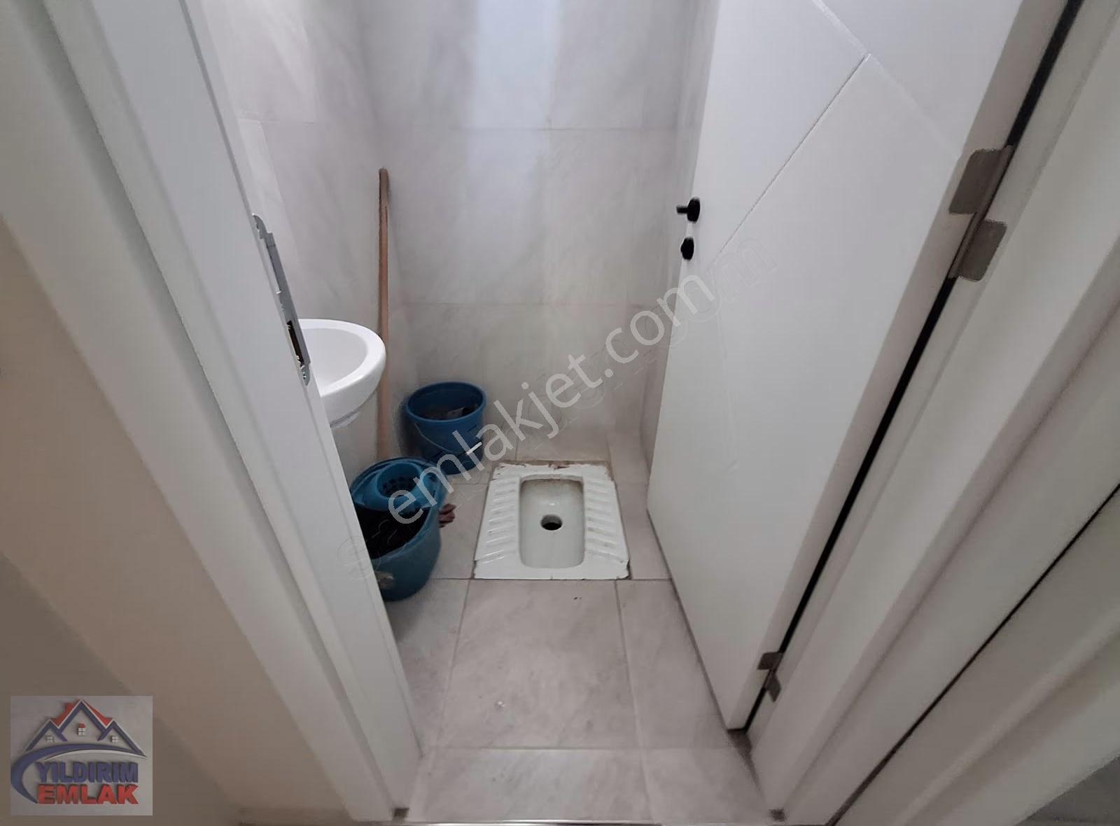Çayırova Özgürlük Mah. 2+1 Geniş Daire 107 M2 Asansörlü İskanli - Görsel 21