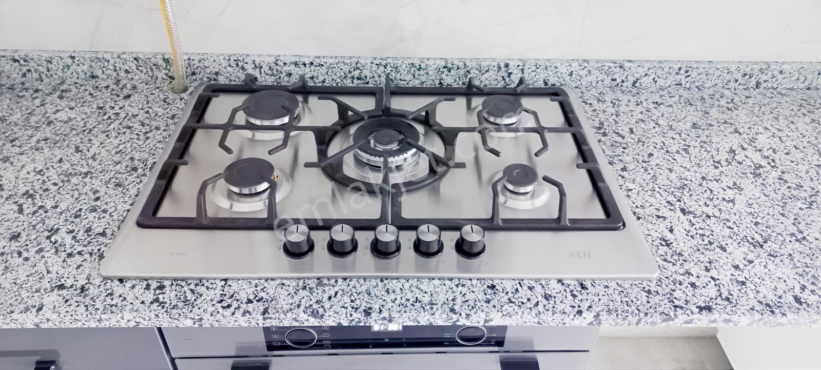 Çamlıca'da Kiralık Ebeveyn Banyolu Ultra Lüx 3+1 Daire - Görsel 8