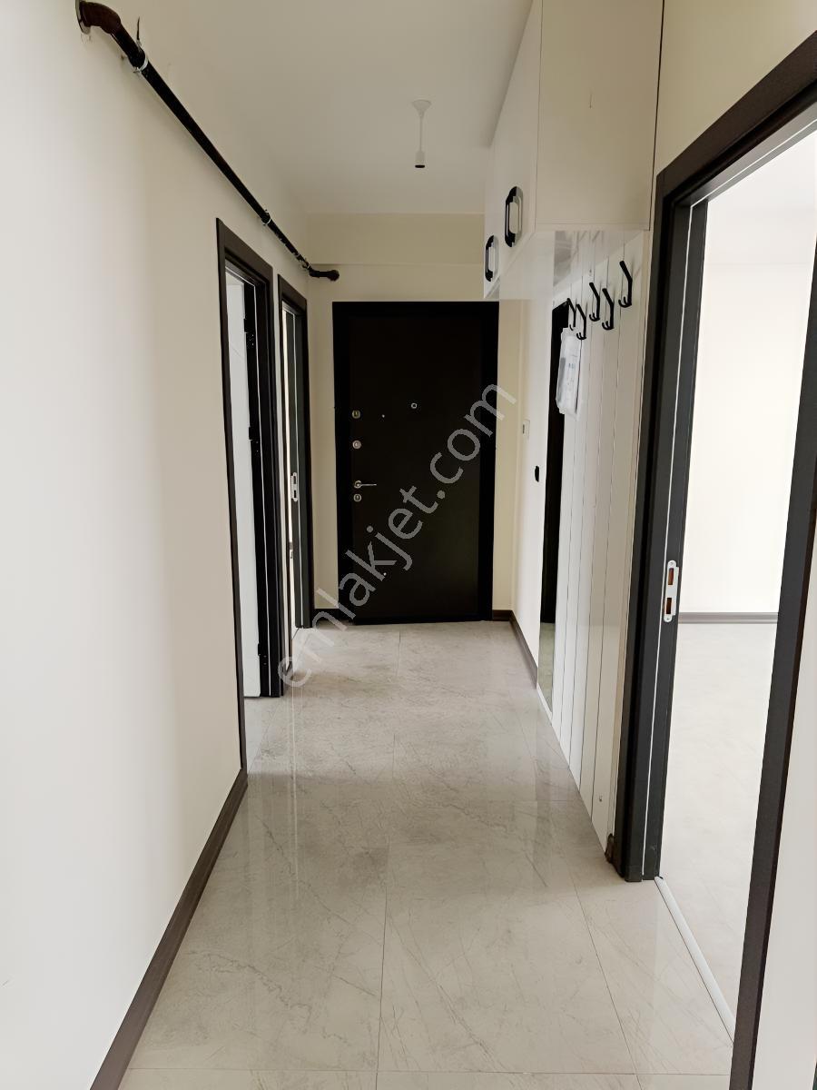 Çamlıca'da Kiralık Ebeveyn Banyolu Ultra Lüx 3+1 Daire - Görsel 26