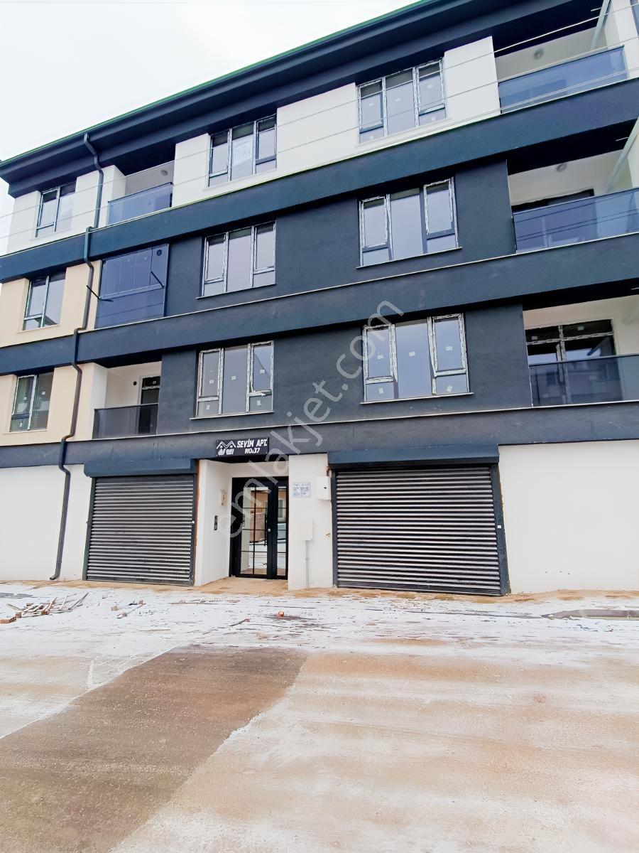 Çamlıca'da Kiralık Ebeveyn Banyolu Ultra Lüx 3+1 Daire - Görsel 12