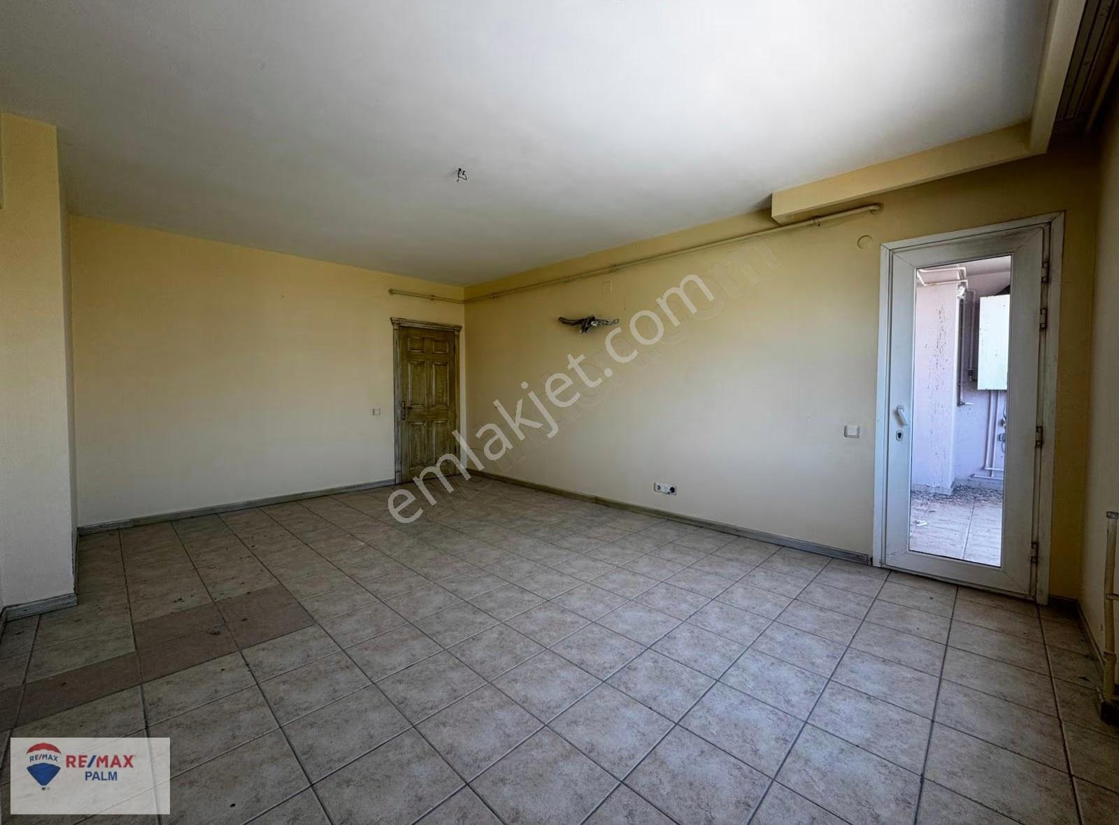 Remax Palm'den Liparis 1 Sit.'de Muhteşem Deniz Manzaralı 4+1 - Görsel 14
