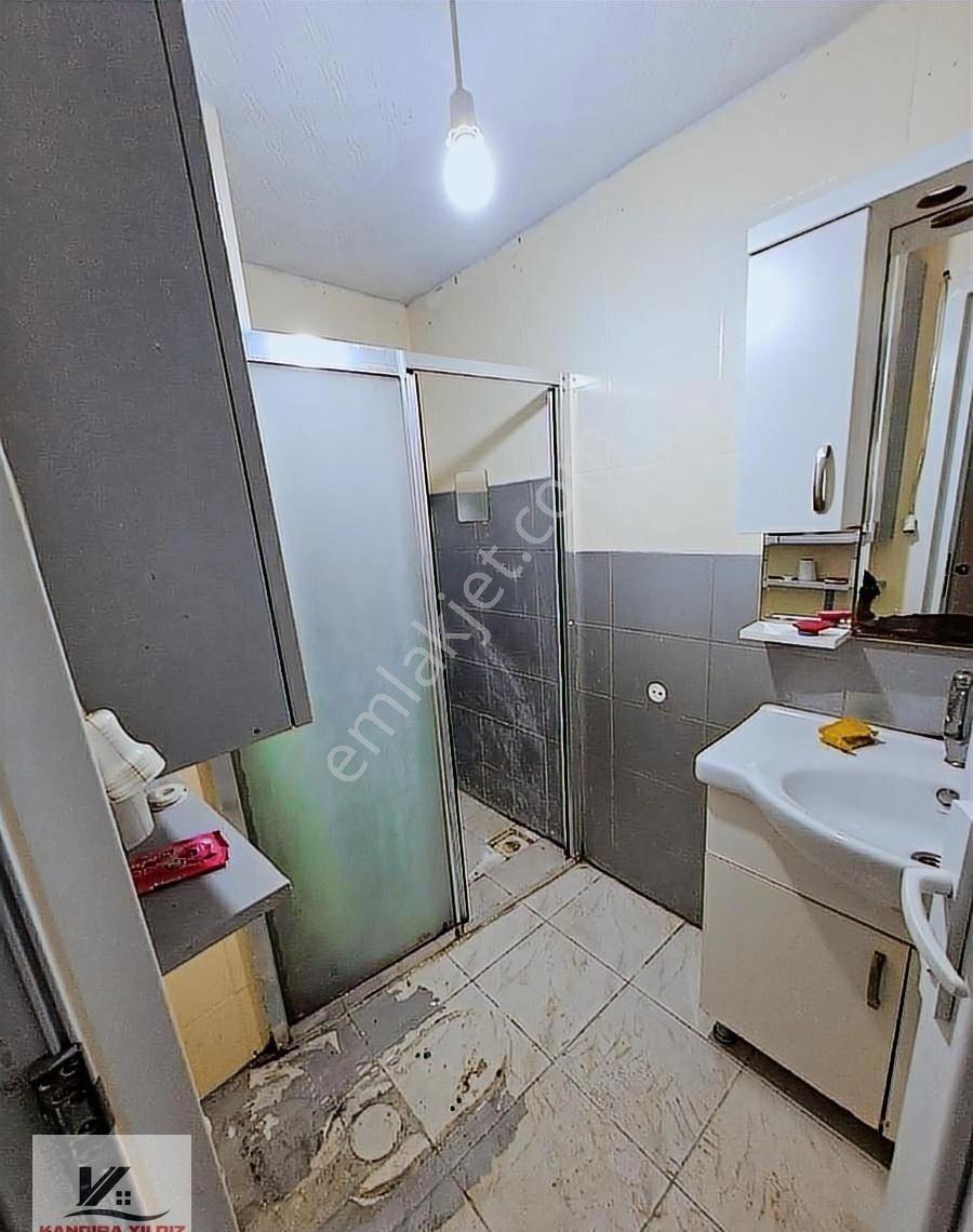 Namık Kemalde Kat İrtifaklı 2 + 1 İçi Boş 90 M2 Satılık Daire - Görsel 3