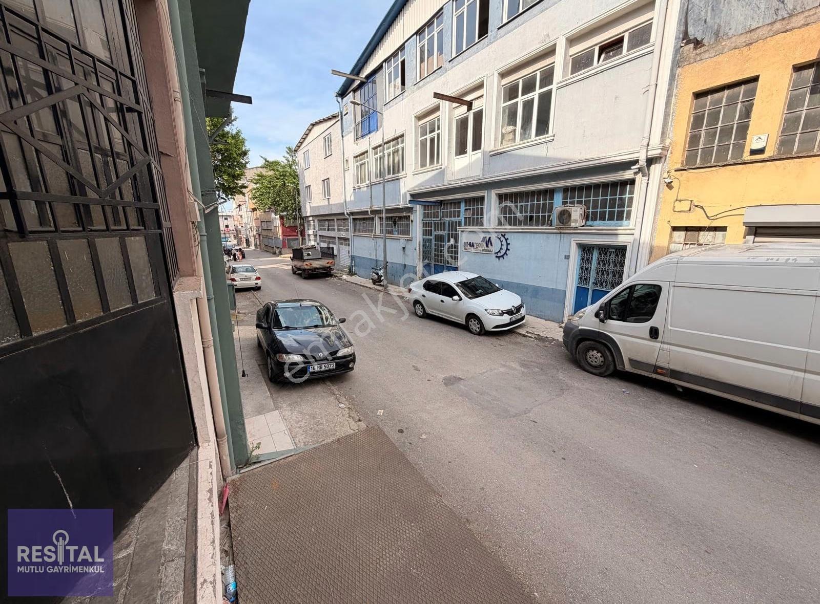 Rs Mutlu Vişne Ticaret Bölgesinde Kiralık 300 M2 İşyeri - Görsel 13