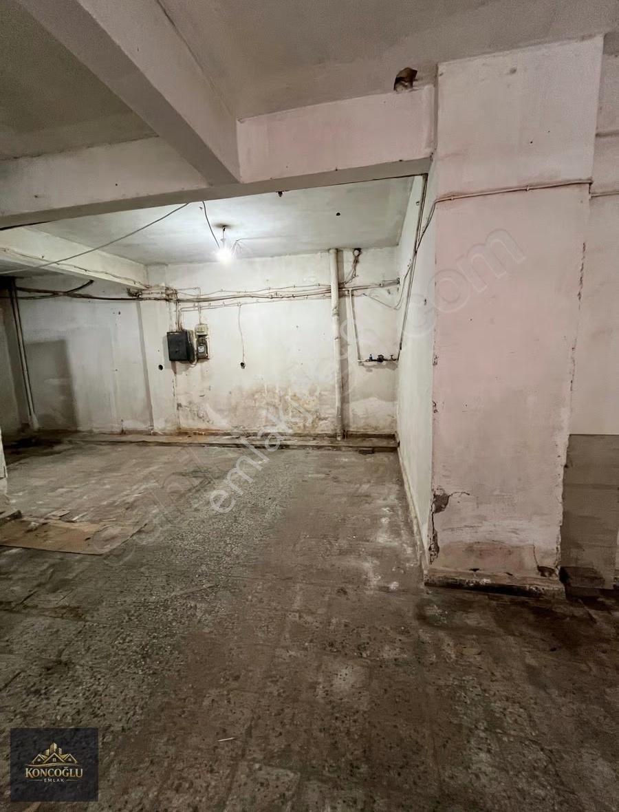 Kocatepe Caddesinde Kiralık Dükkan Yük Yükleme Yerli - Görsel 7