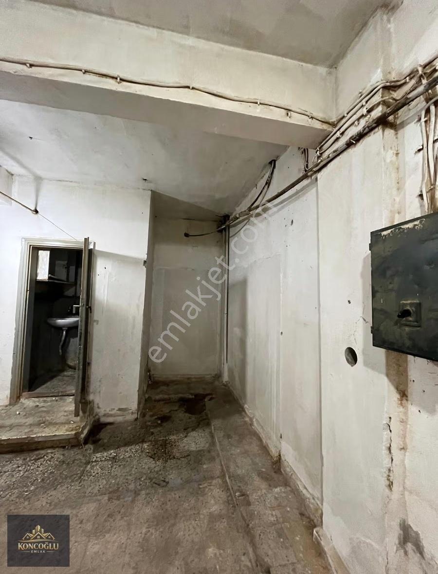 Kocatepe Caddesinde Kiralık Dükkan Yük Yükleme Yerli - Görsel 14