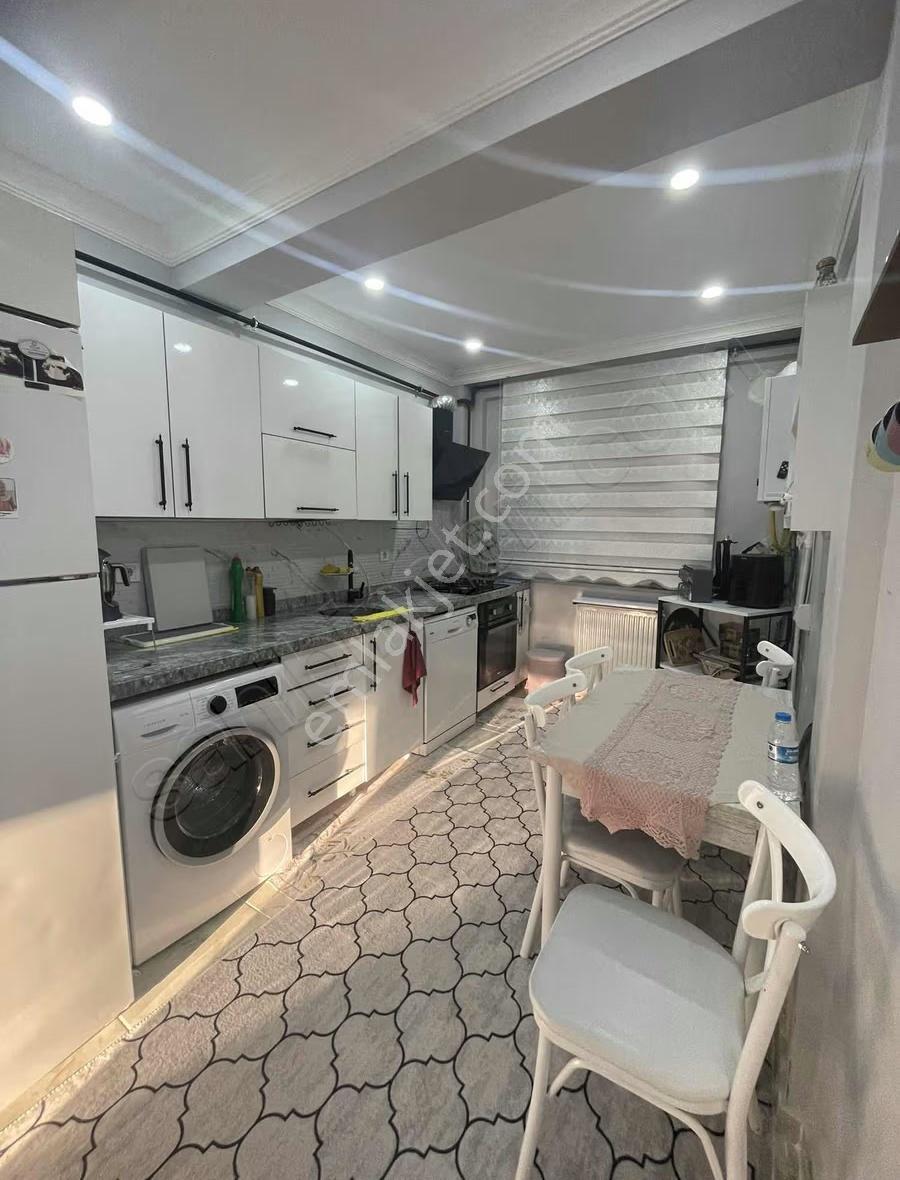 Kiralık 2+1 İçi Yapılı Daire - Görsel 10