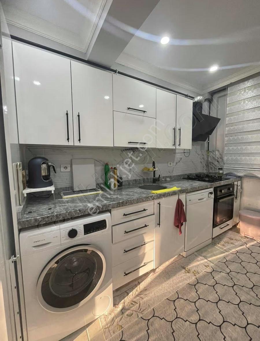 Kiralık 2+1 İçi Yapılı Daire