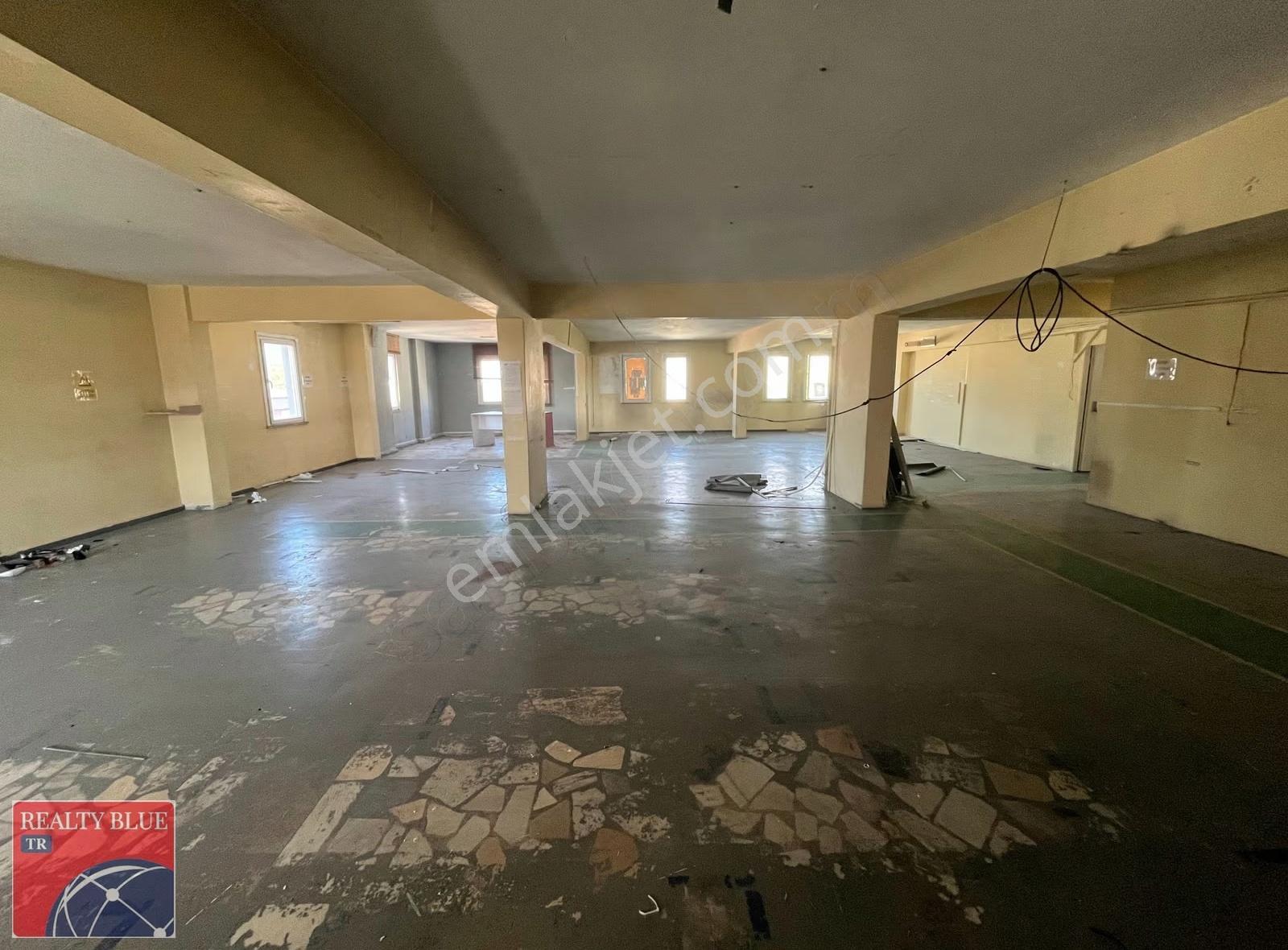 Sultanbeyli Mecidiye 7 Kat (2000m²) Satılık Komple İşyeri Binası - Görsel 29