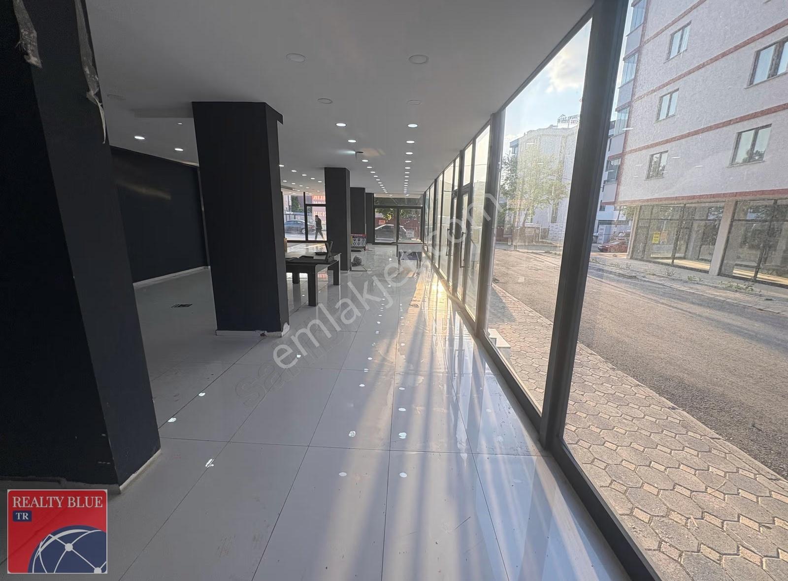 Sulttanbeyli Mehmet Akif Mah De Kiralık 450 M2dükkan - Görsel 6