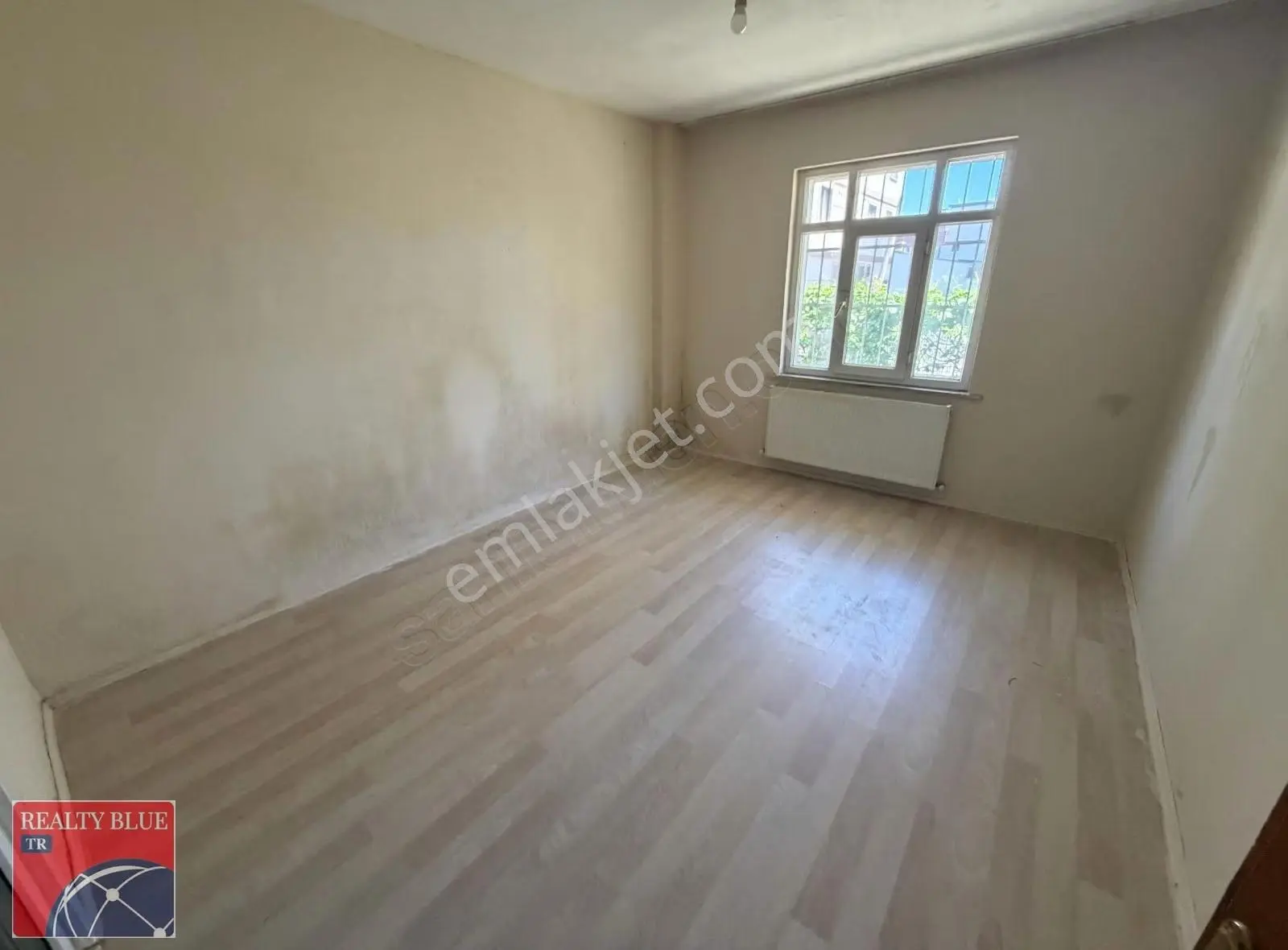 Necip Fazıl Mahallesinde 2+1 Kiralık Geniş Daire