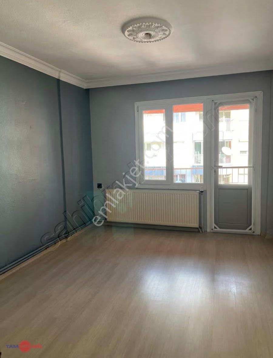 Bergamanın Merkezinde Satılık Geniş Daire - Görsel 9