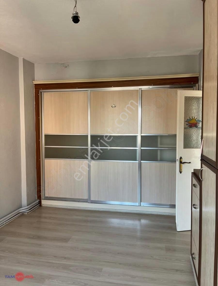 Bergamanın Merkezinde Satılık Geniş Daire - Görsel 19