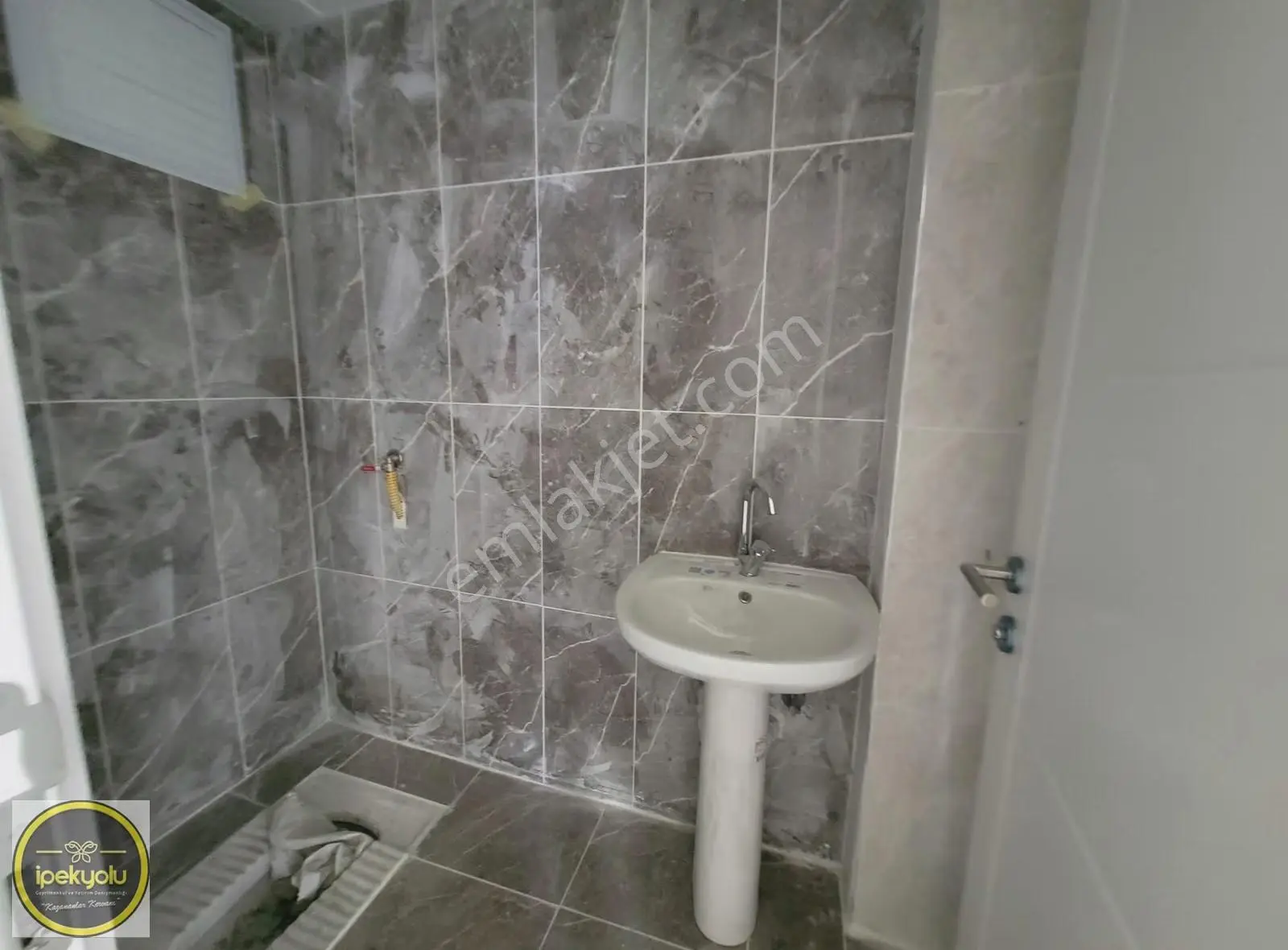 İpekyolundan Kurtuluşta 2+1 Sıfır Kiralık Daire - Görsel 2