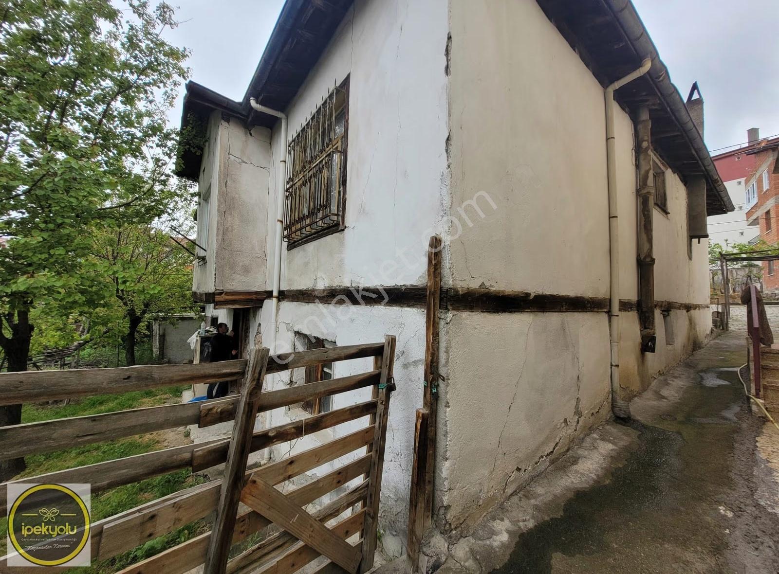 İpekyolundan Hacıkarada 2 Katlı Komple Satılık Müstakil Ev - Görsel 3