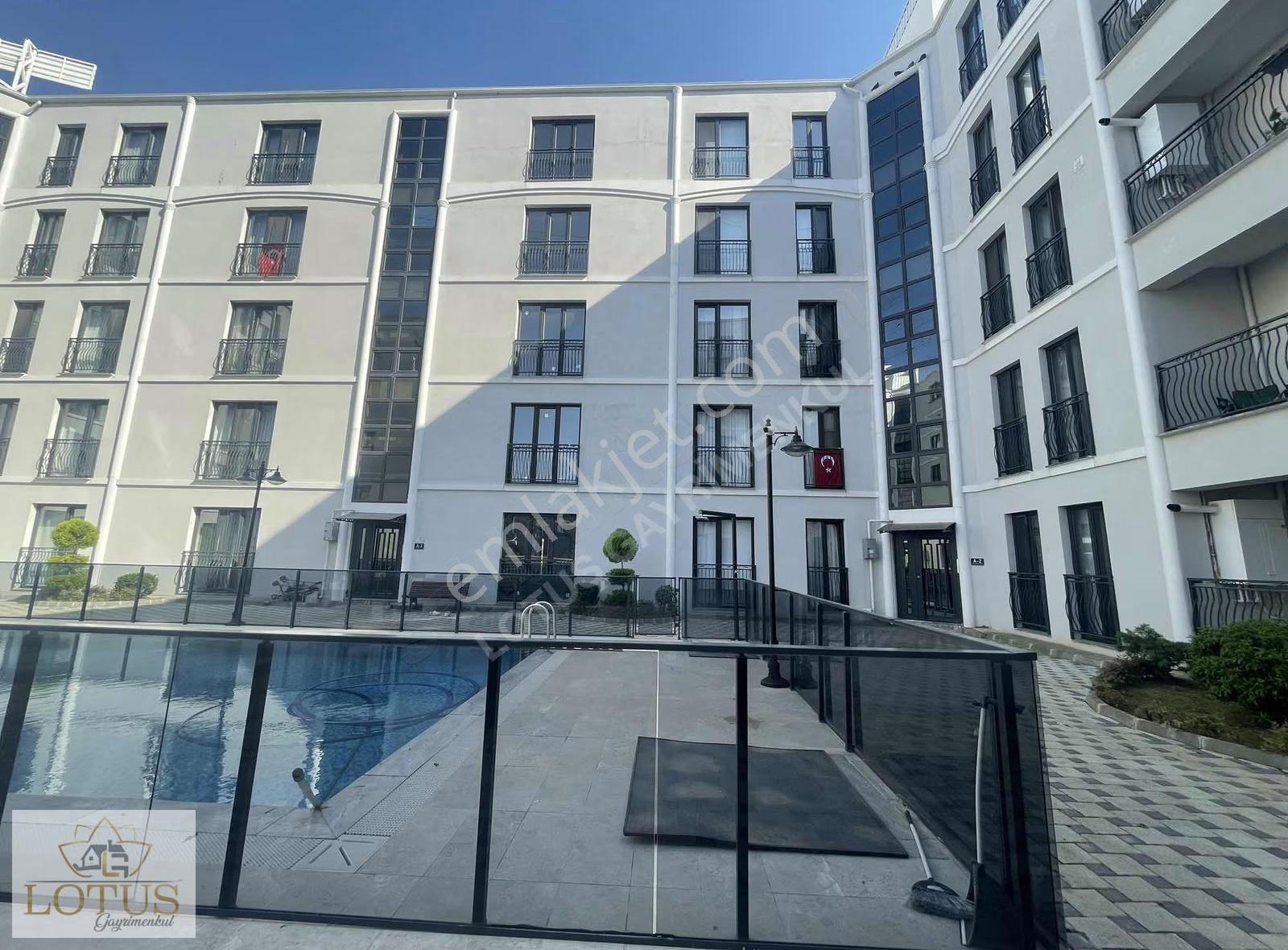 Kartepe Fsmde Siteiçi Havuz Kapalı Otopark Giyinmeodalı 4+1daire - Görsel 20