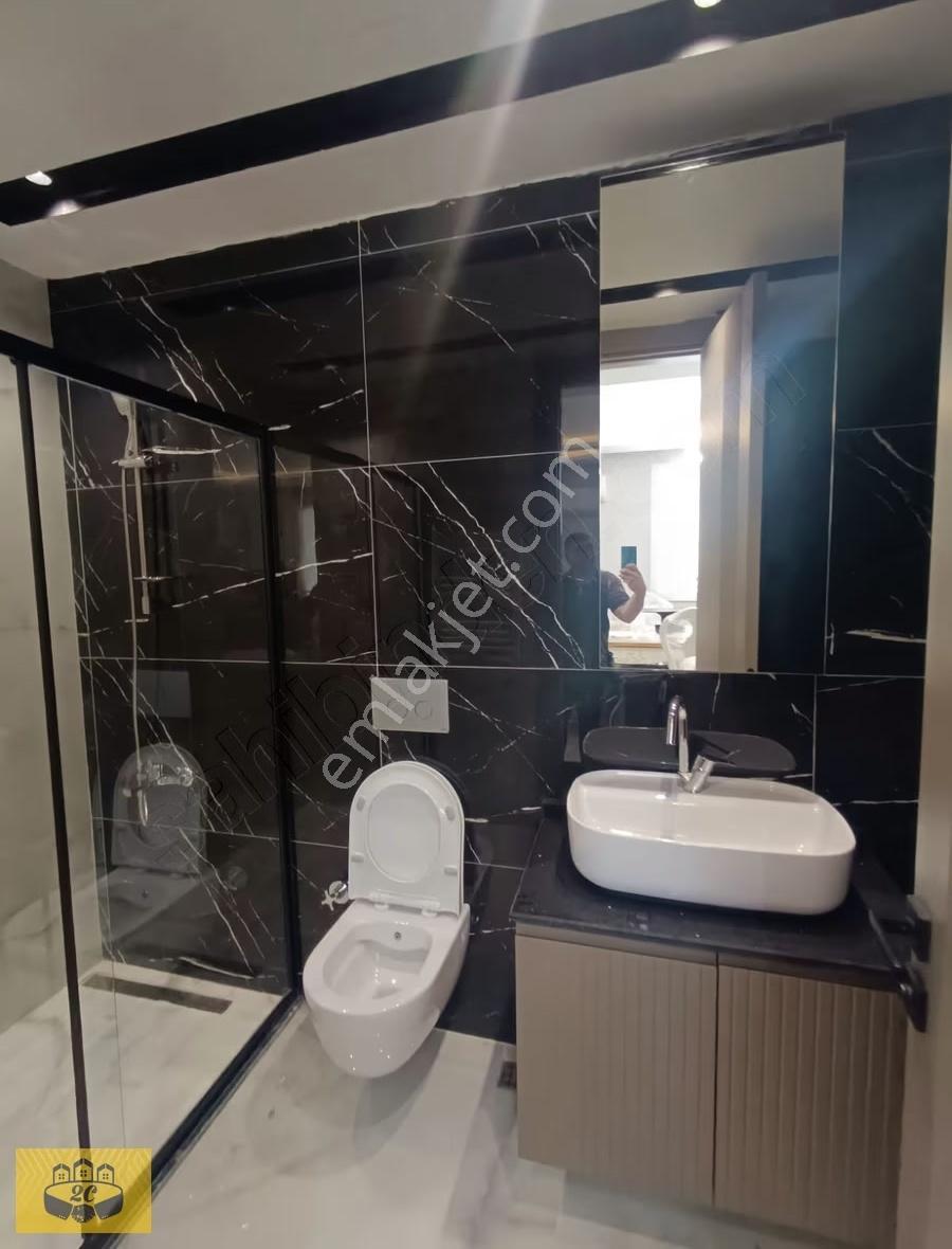 Esentepede Sosyal Donatılı+güvenlik+havuz+ 1+1 Eşyalı Satılık - Görsel 11