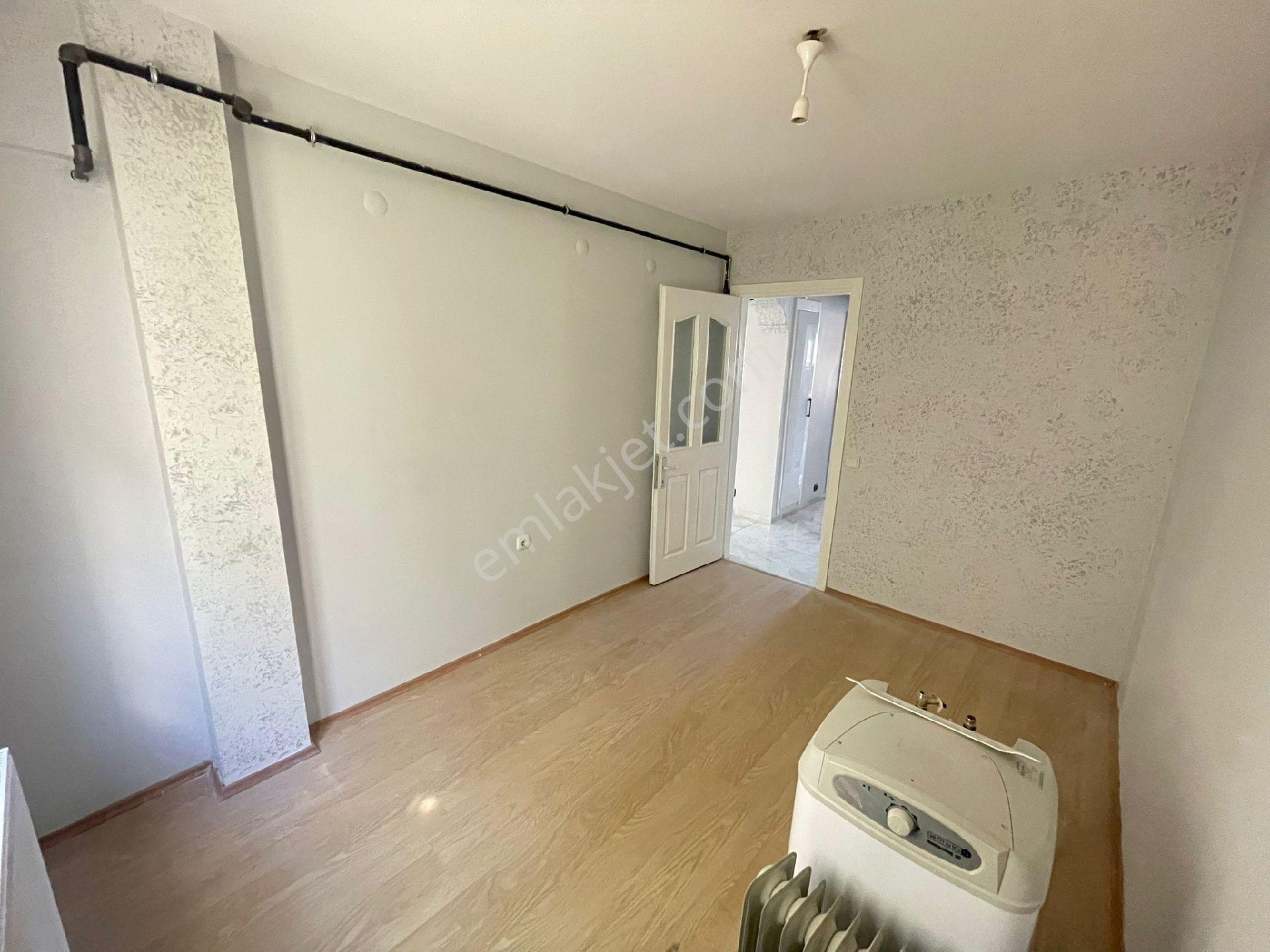 Karşıyaka Nergizde Satılık Ara Kat 2+1 120 M2 Daire - Görsel 20