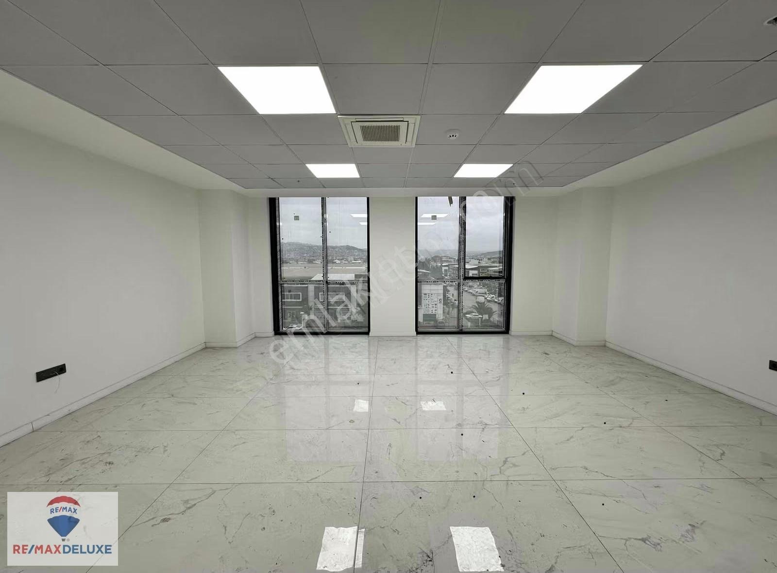 İzmit Sanayi Mahallesi Sapphire Plaza Satılık Ofis - Görsel 9