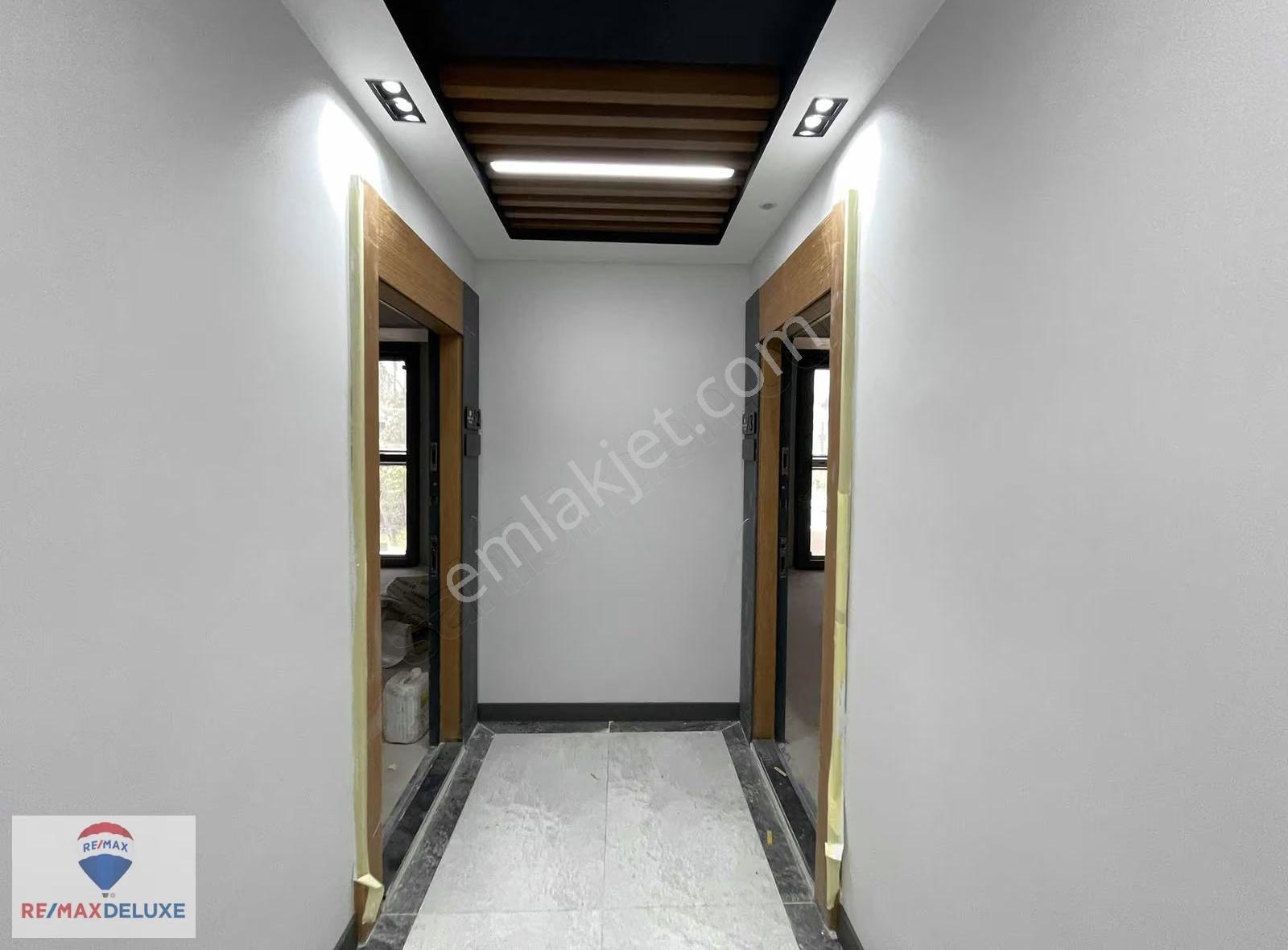 Yahya Kaptana Komşu Prestijli Tabela Değeri Yüksek Kiralık Ofis - Görsel 2