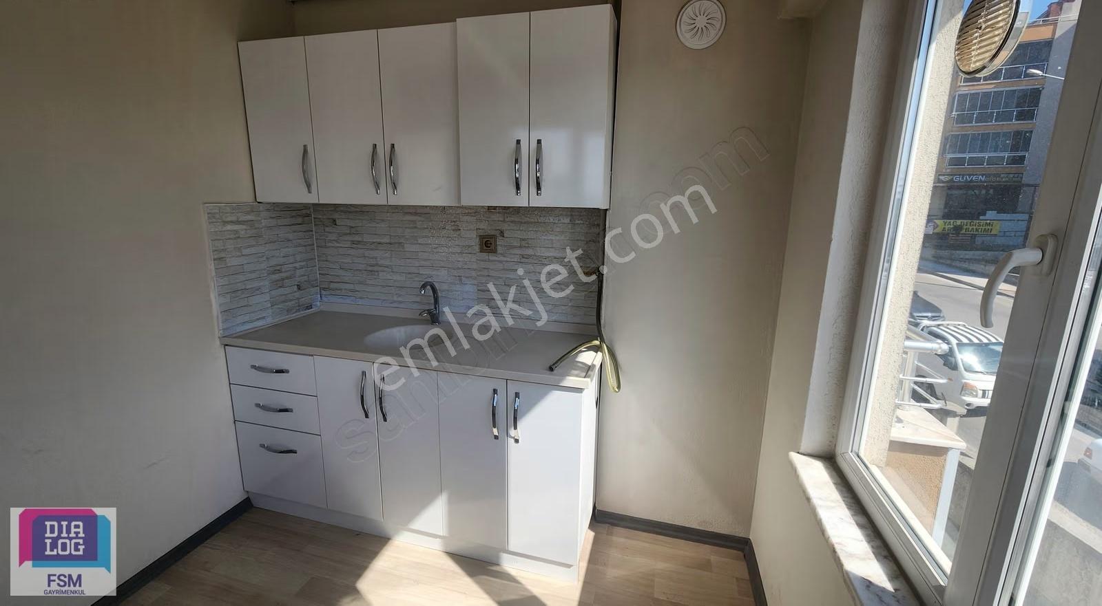 Tabela Değeri Yüksek Merkezi Konumda Kiralık Ofis İşyeri - Görsel 4