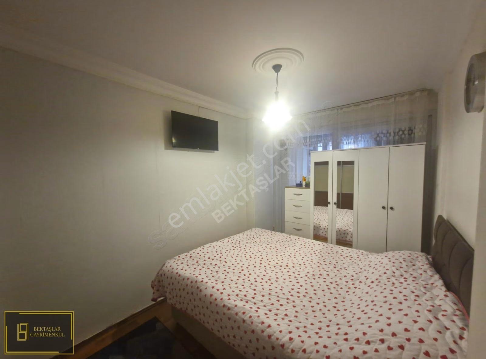 Tülinde;caddeüstü,krediye Uygun,ayrı Mutfak,balkon,1. Kat (2+1) - Görsel 13