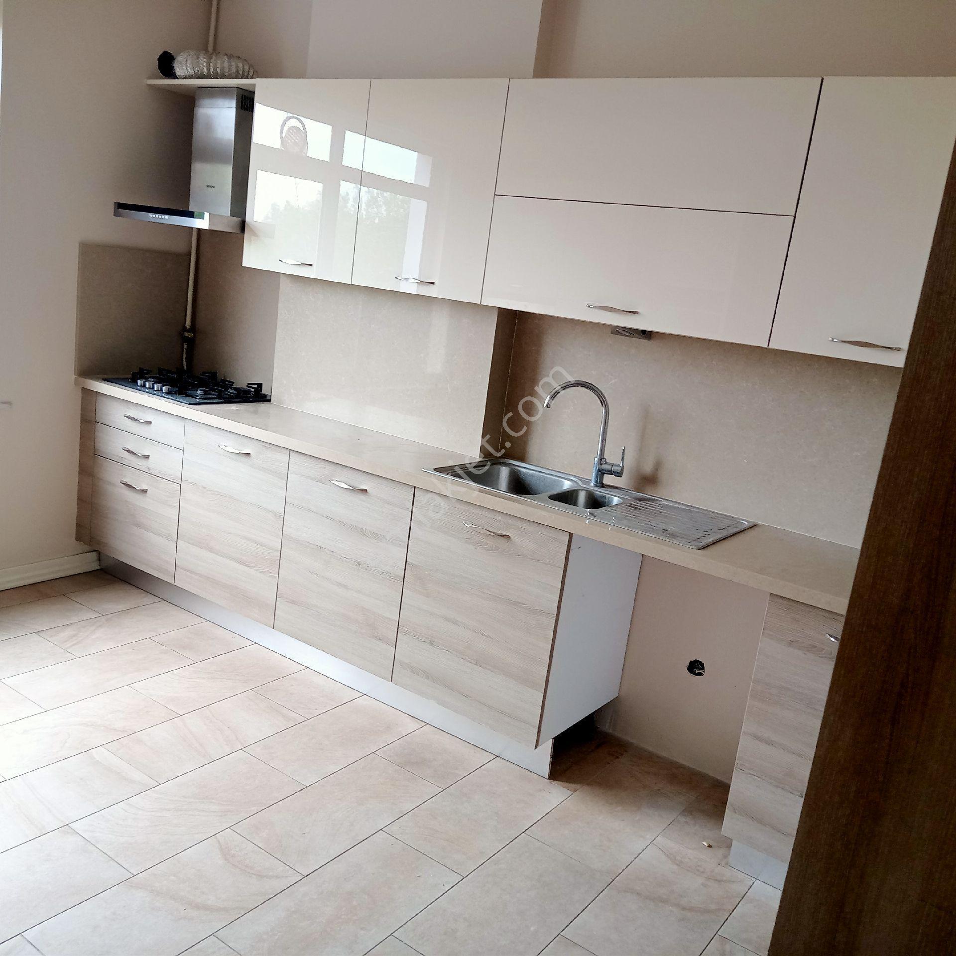 Hacıosman Metroda Kiralık.3+1.bakımlı - Görsel 18