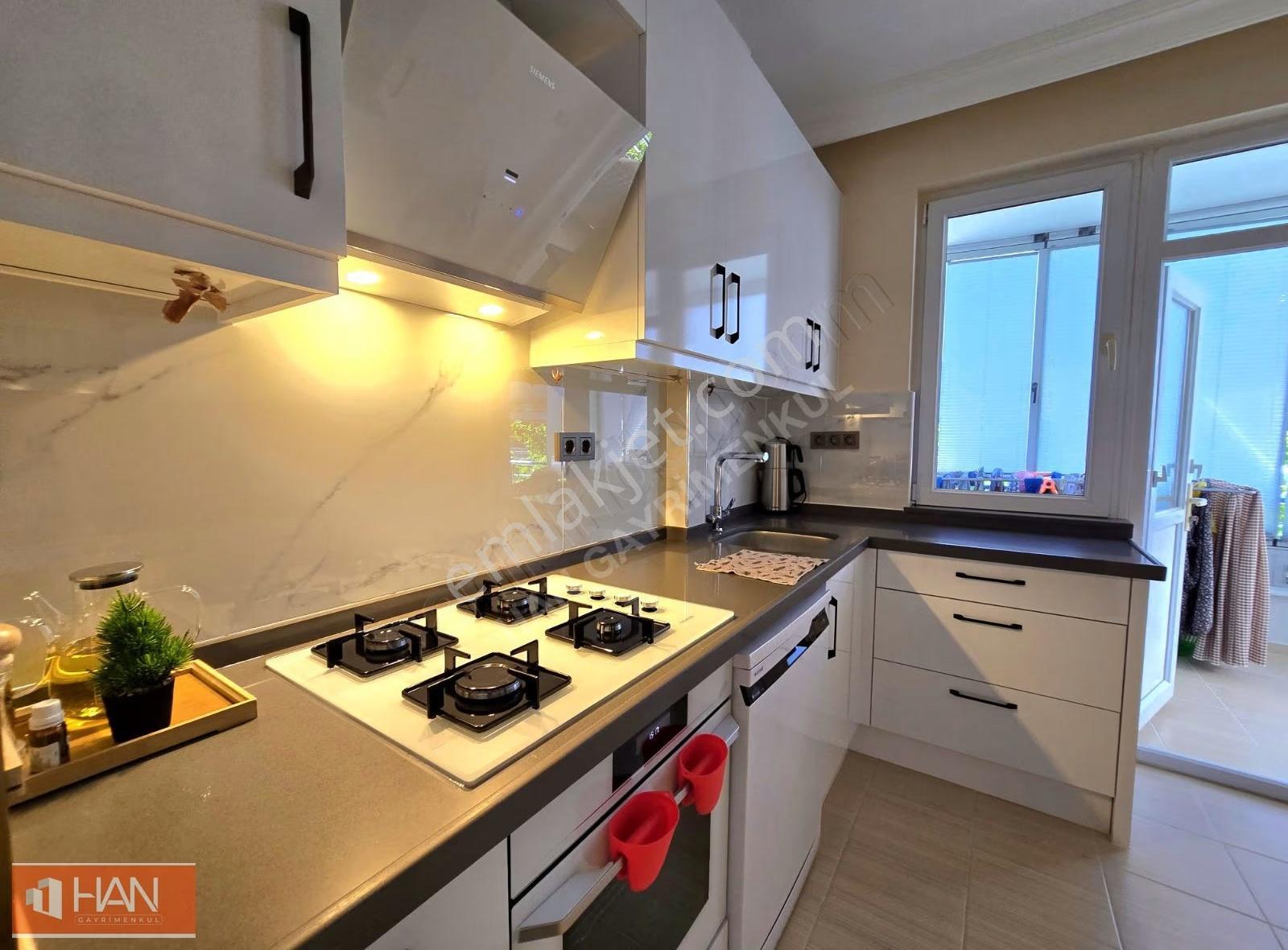 V.aydoğmuş'ta Sakin Apartman Çift Balkonlu Geniş 3+1 Daire - Görsel 3