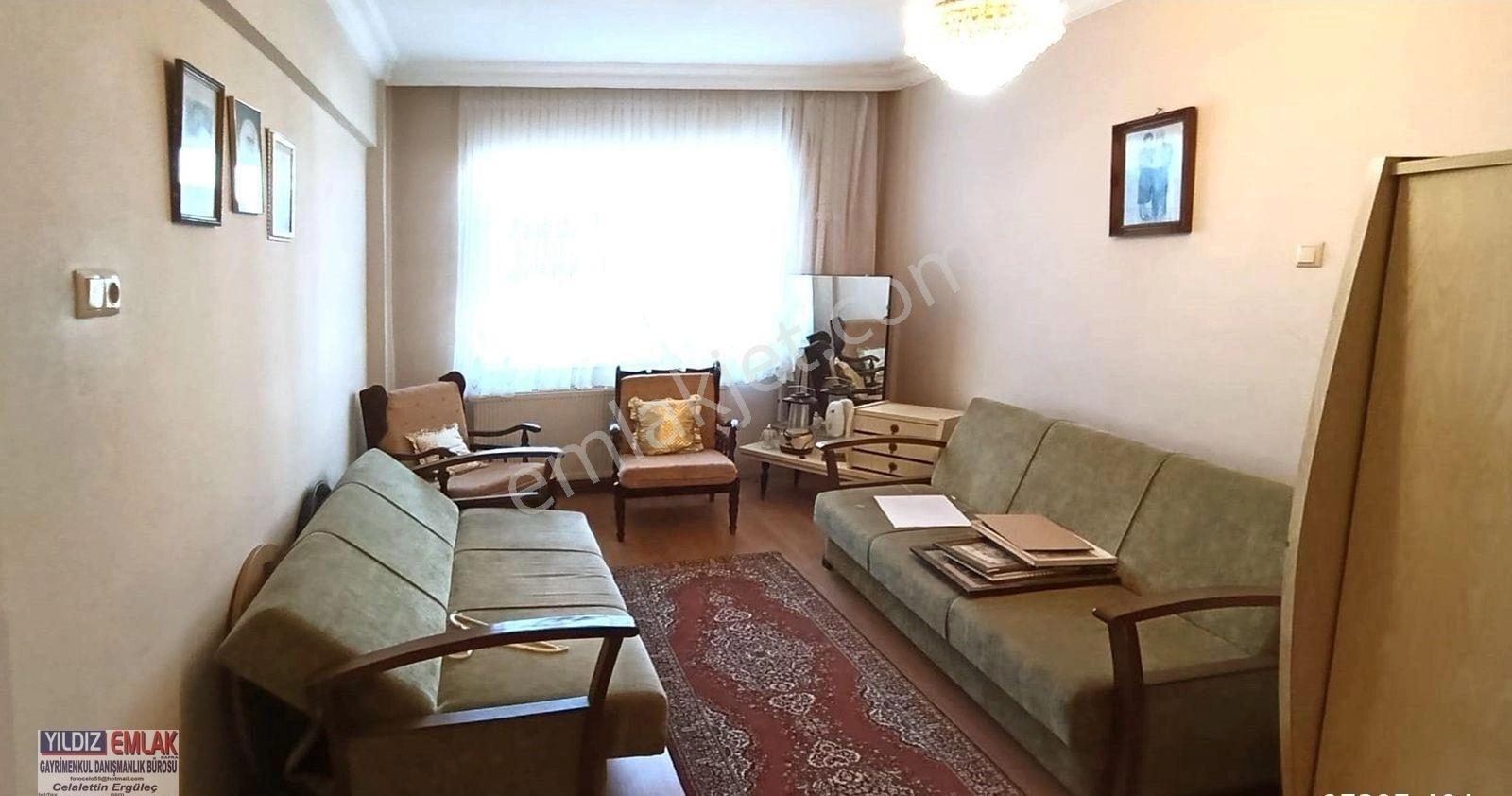 Gençlik Caddesi Askerlik Şübesi Karşısında Asansörlü Doğalgazlı 135 M2 3 Ncü Kat Satılık Daire. - Görsel 12