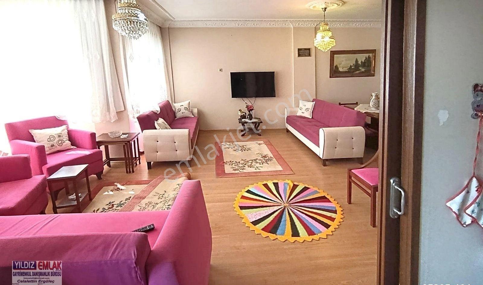 Gençlik Caddesi Askerlik Şübesi Karşısında Asansörlü Doğalgazlı 135 M2 3 Ncü Kat Satılık Daire. - Görsel 6