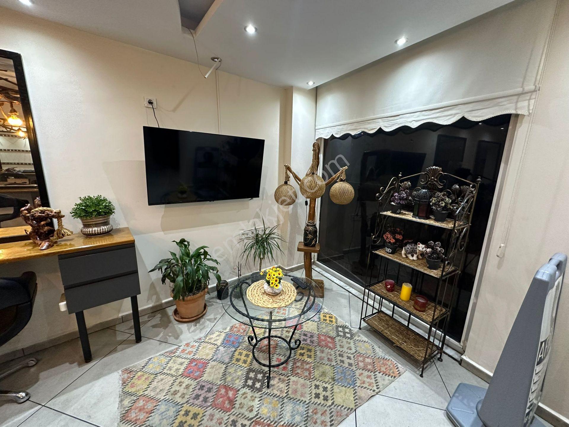 🌅 Kuşadası Merkeze Yakın - Modern Mobilyalı Kiralık Bayan Kuaför Salonu - Görsel 6