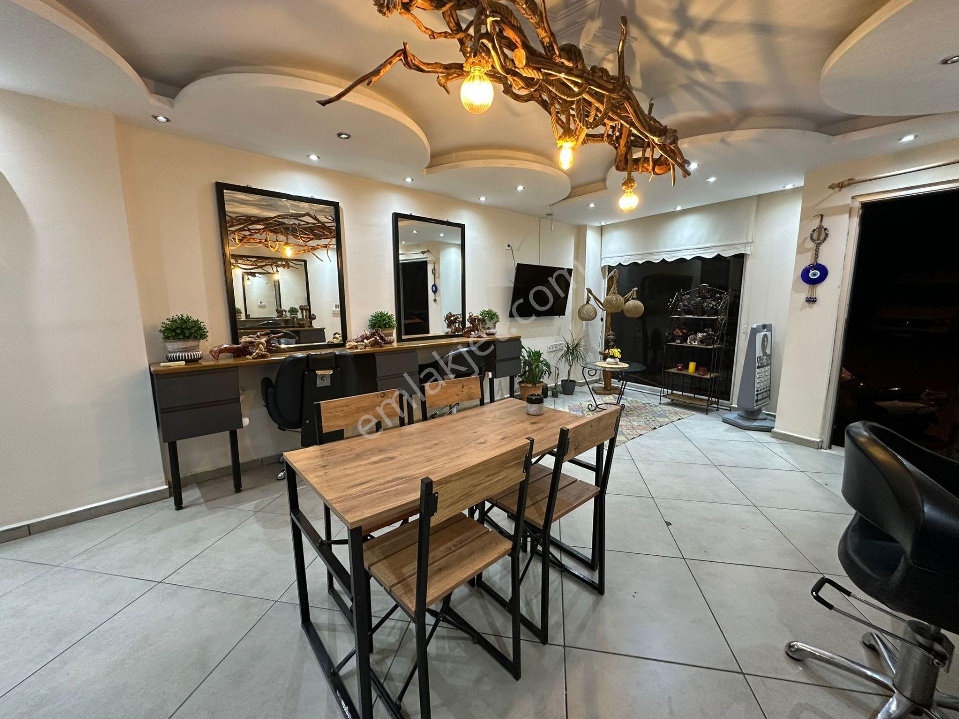 🌅 Kuşadası Merkeze Yakın - Modern Mobilyalı Kiralık Bayan Kuaför Salonu - Görsel 16
